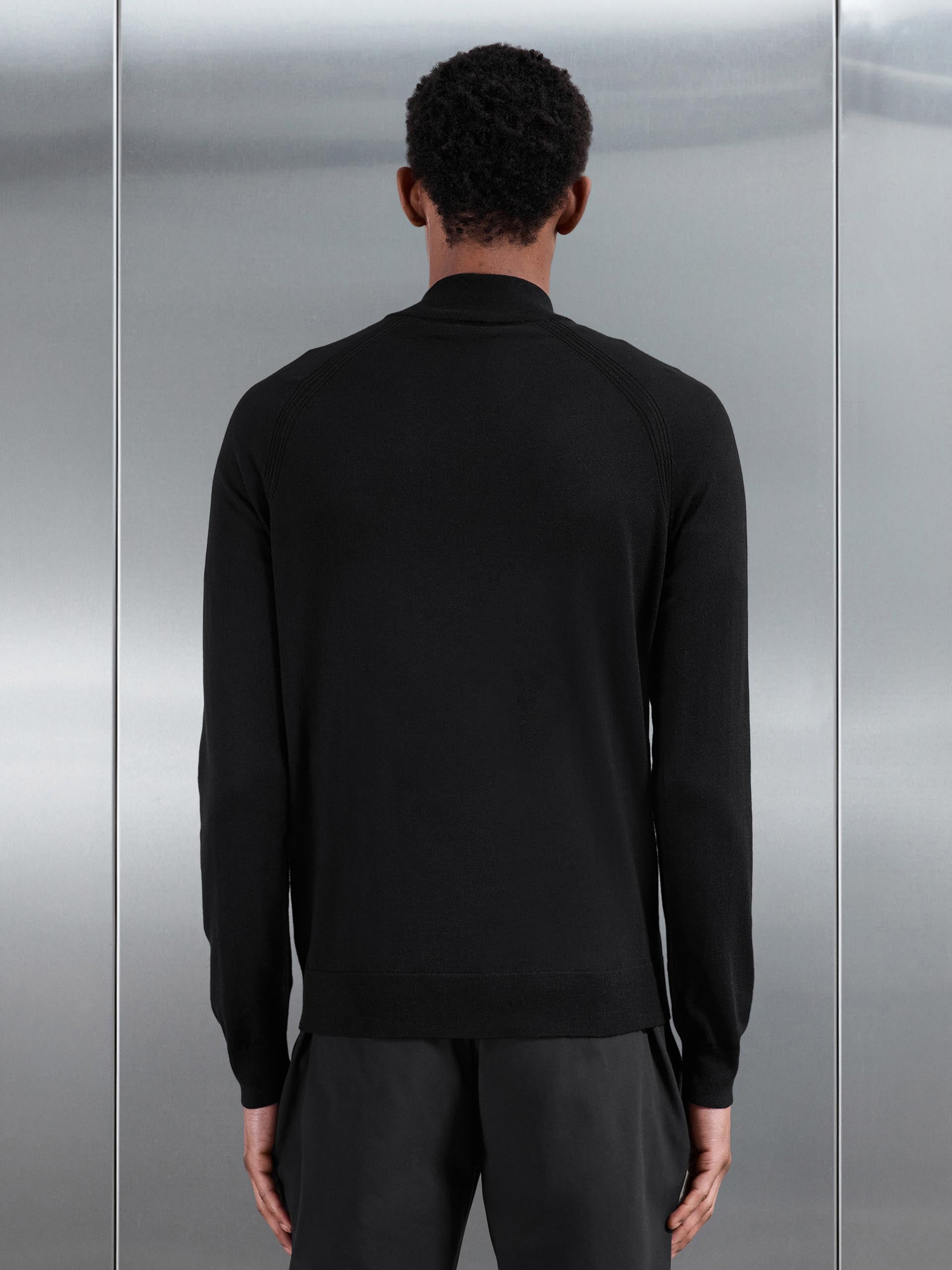 Golf Knitted Half Zip Jumper in Black