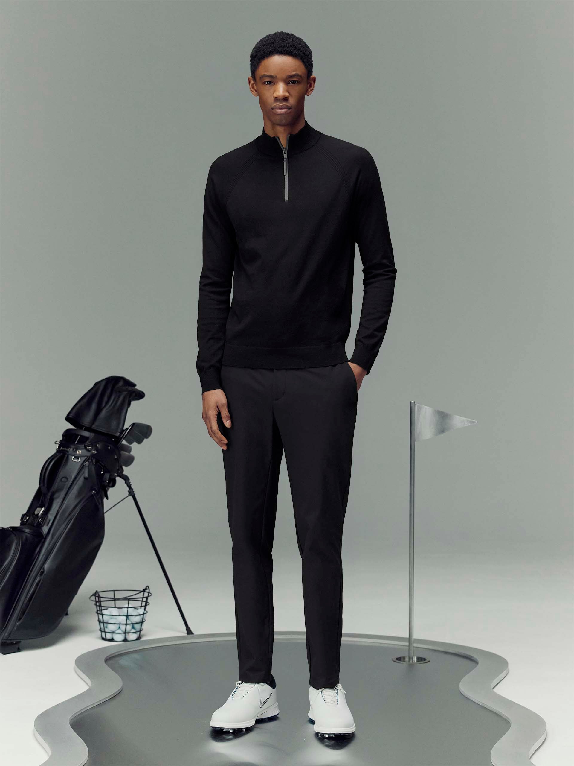 Golf Knitted Half Zip Jumper in Black