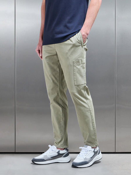 Garment Dye Cotton Cargo Pant in Olive