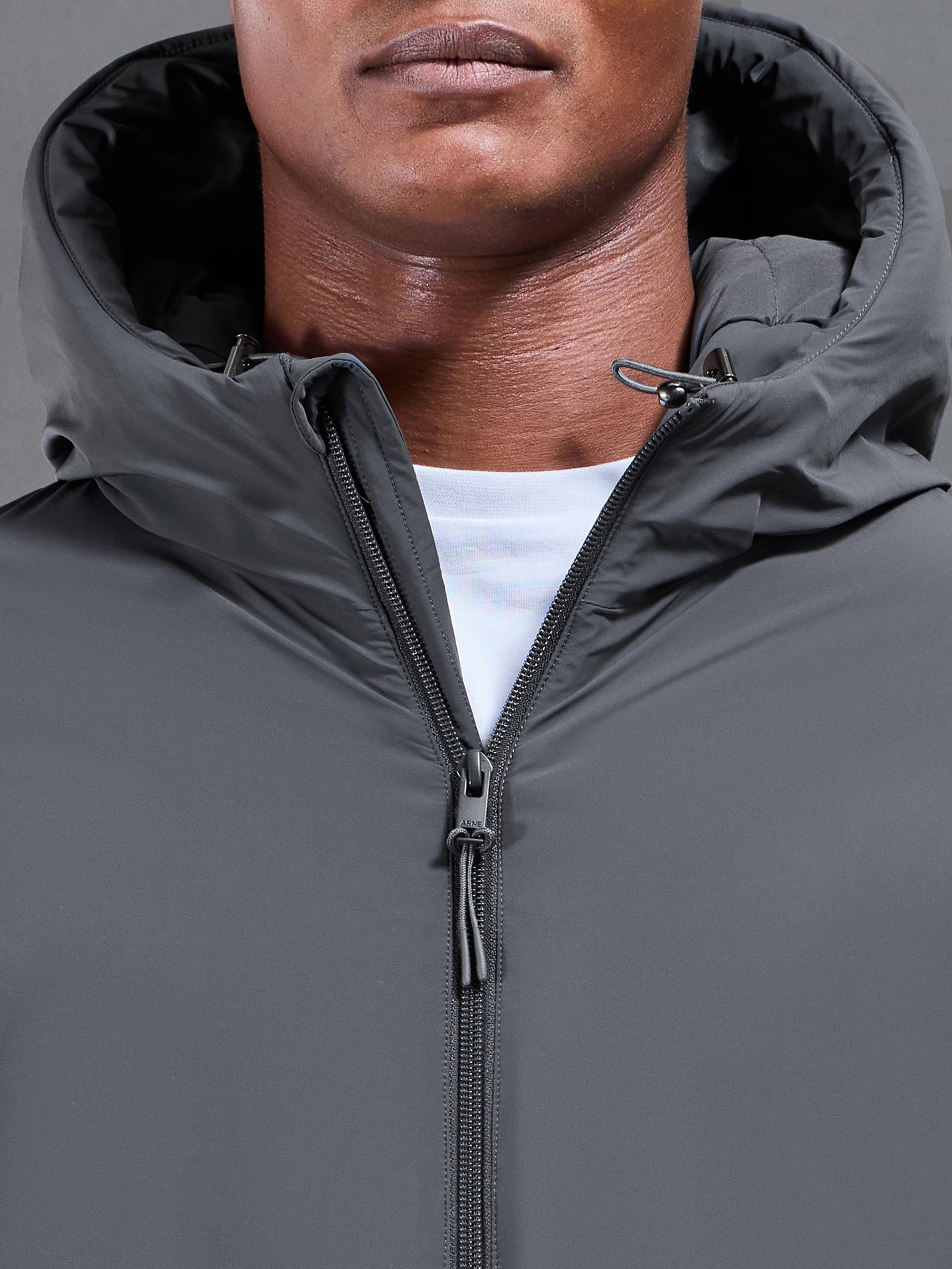 Hooded Puffer Jacket in Grey