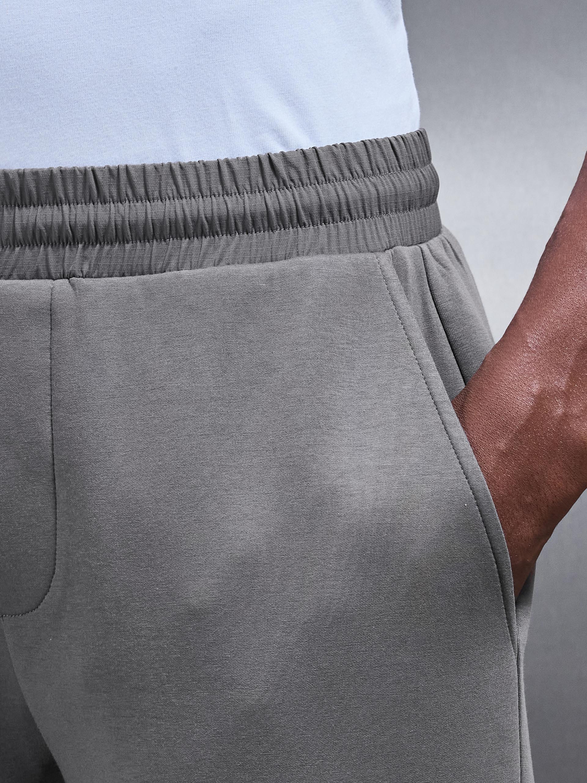 Hybrid Cargo Jogger in Charcoal