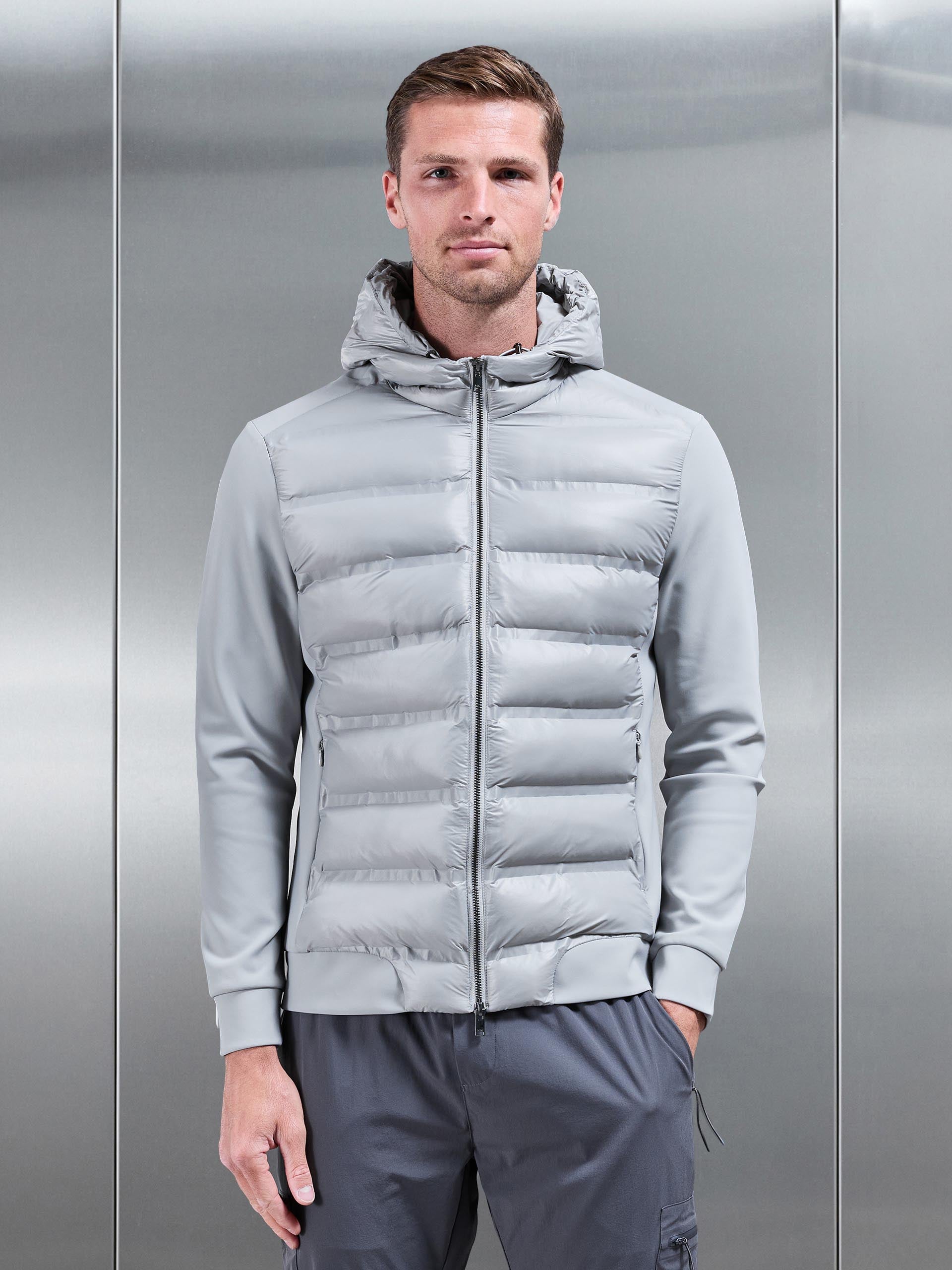 Hybrid Puffer Jacket in Mid Grey