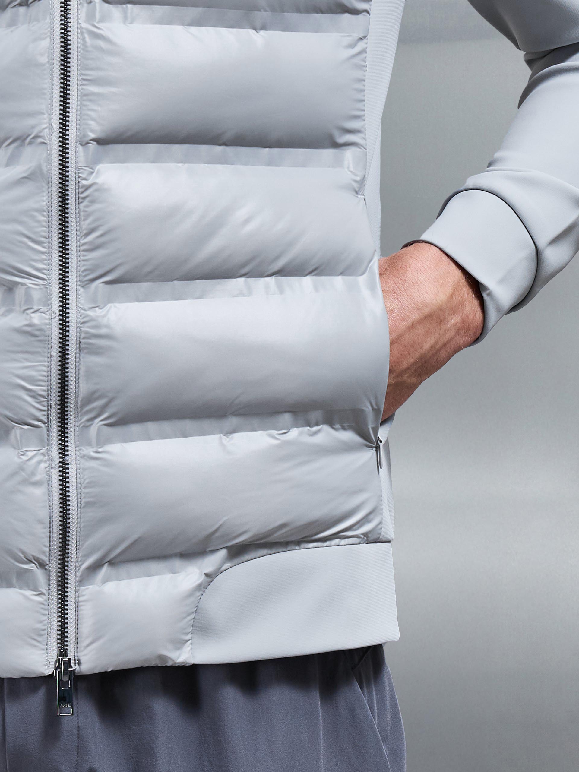 Hybrid Puffer Jacket in Mid Grey