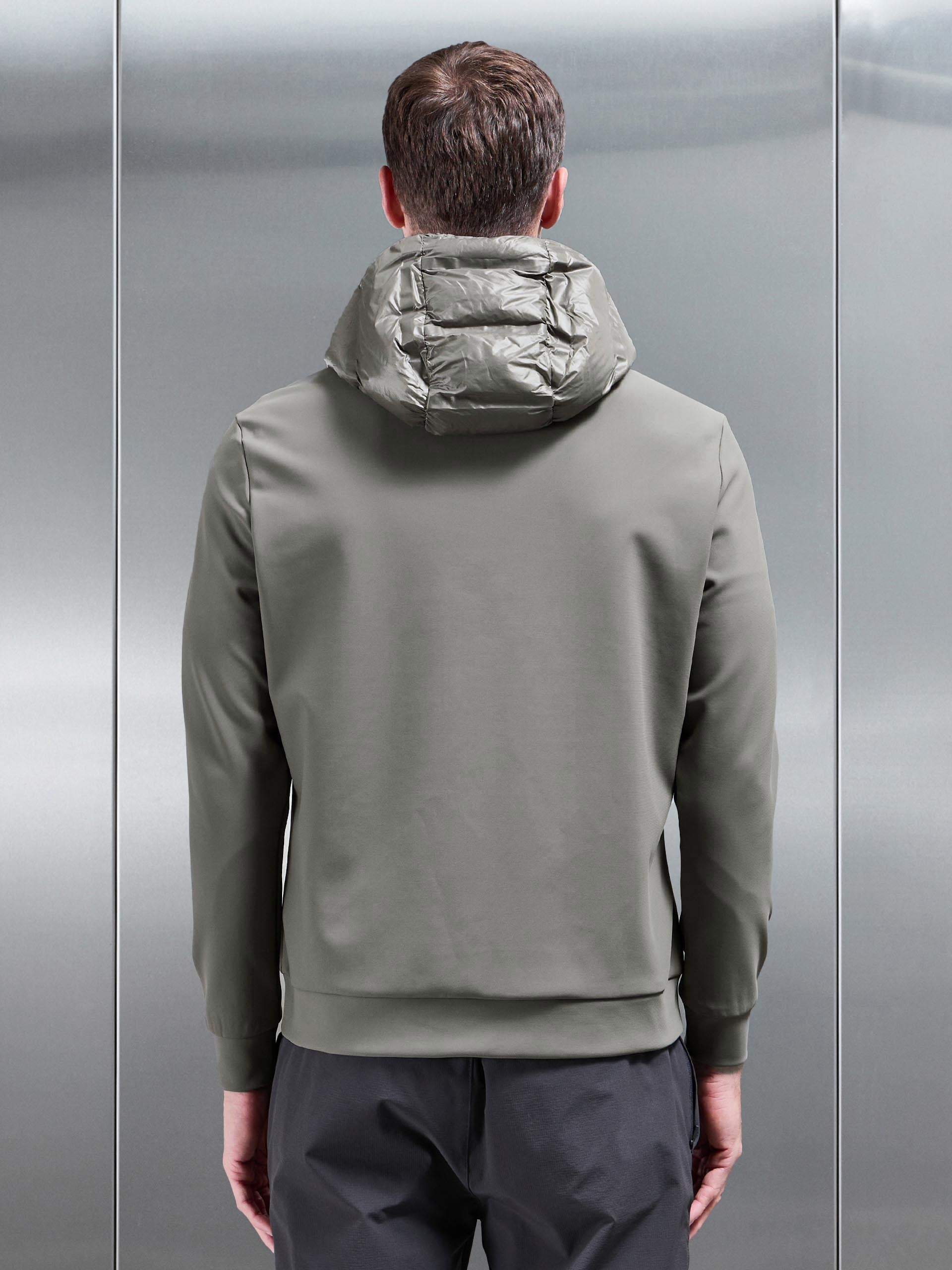 Hybrid Puffer Jacket in Olive