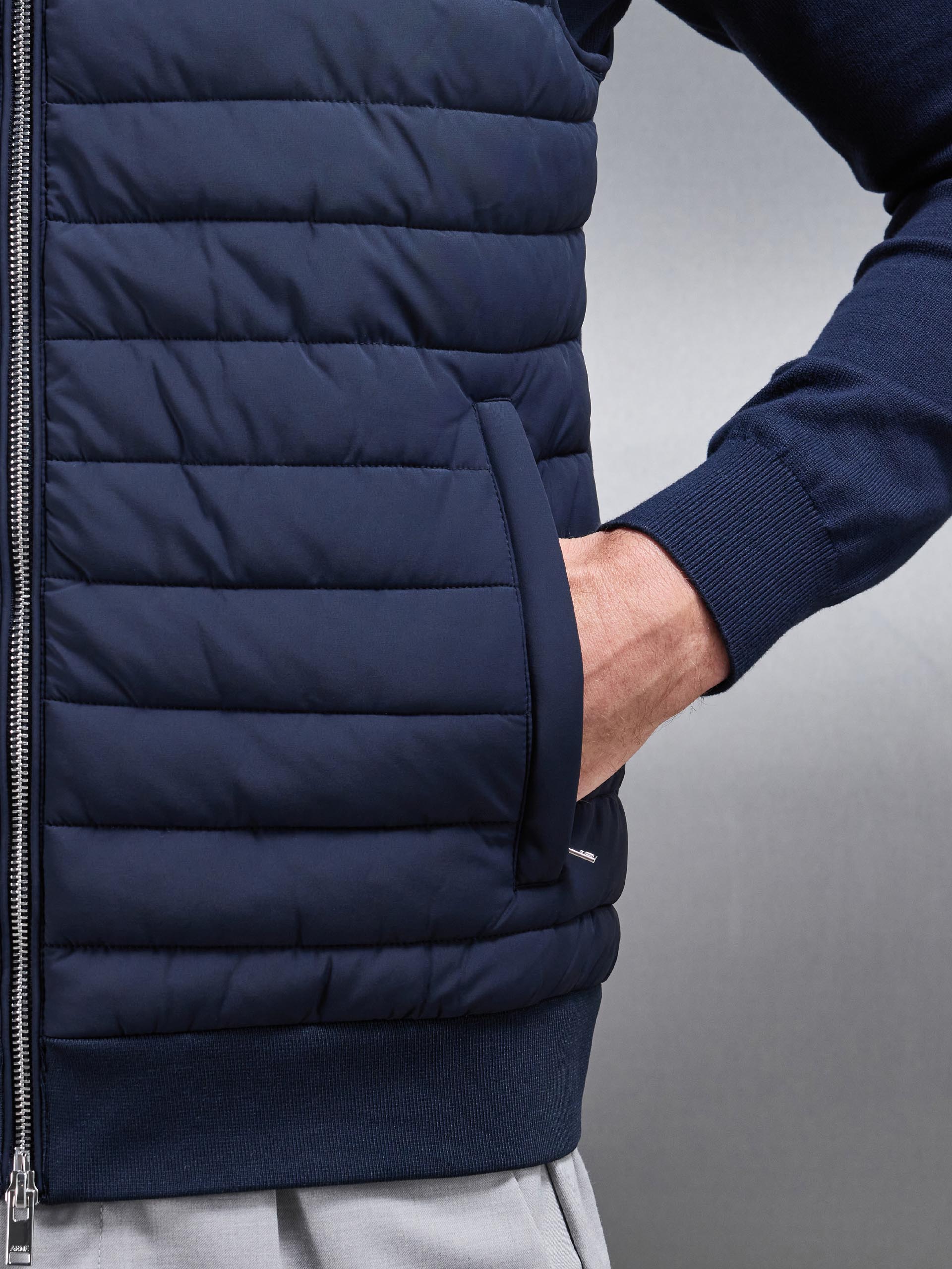 Hybrid Quilted Gilet in Navy