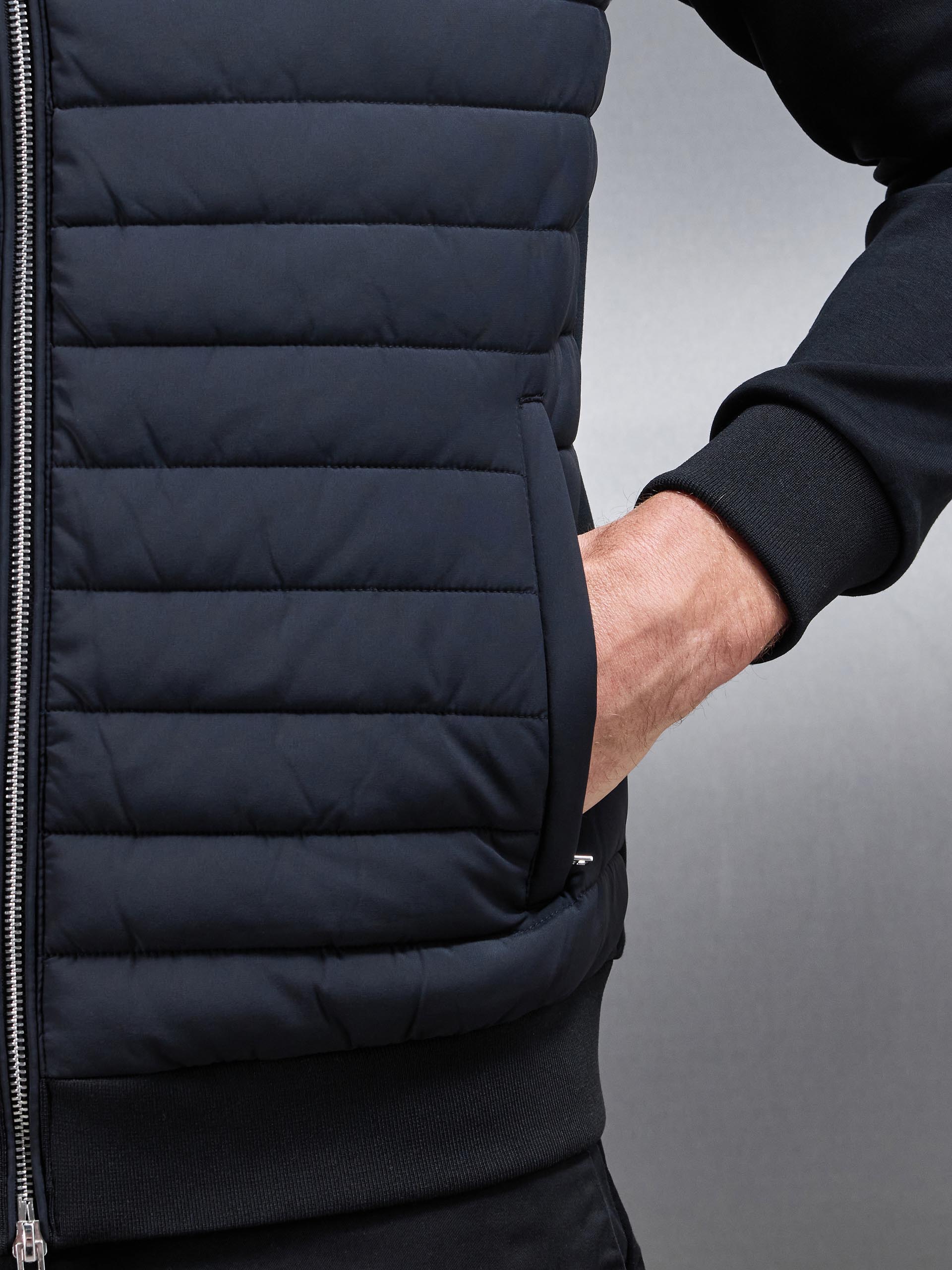 Hybrid Quilted Jacket in Black