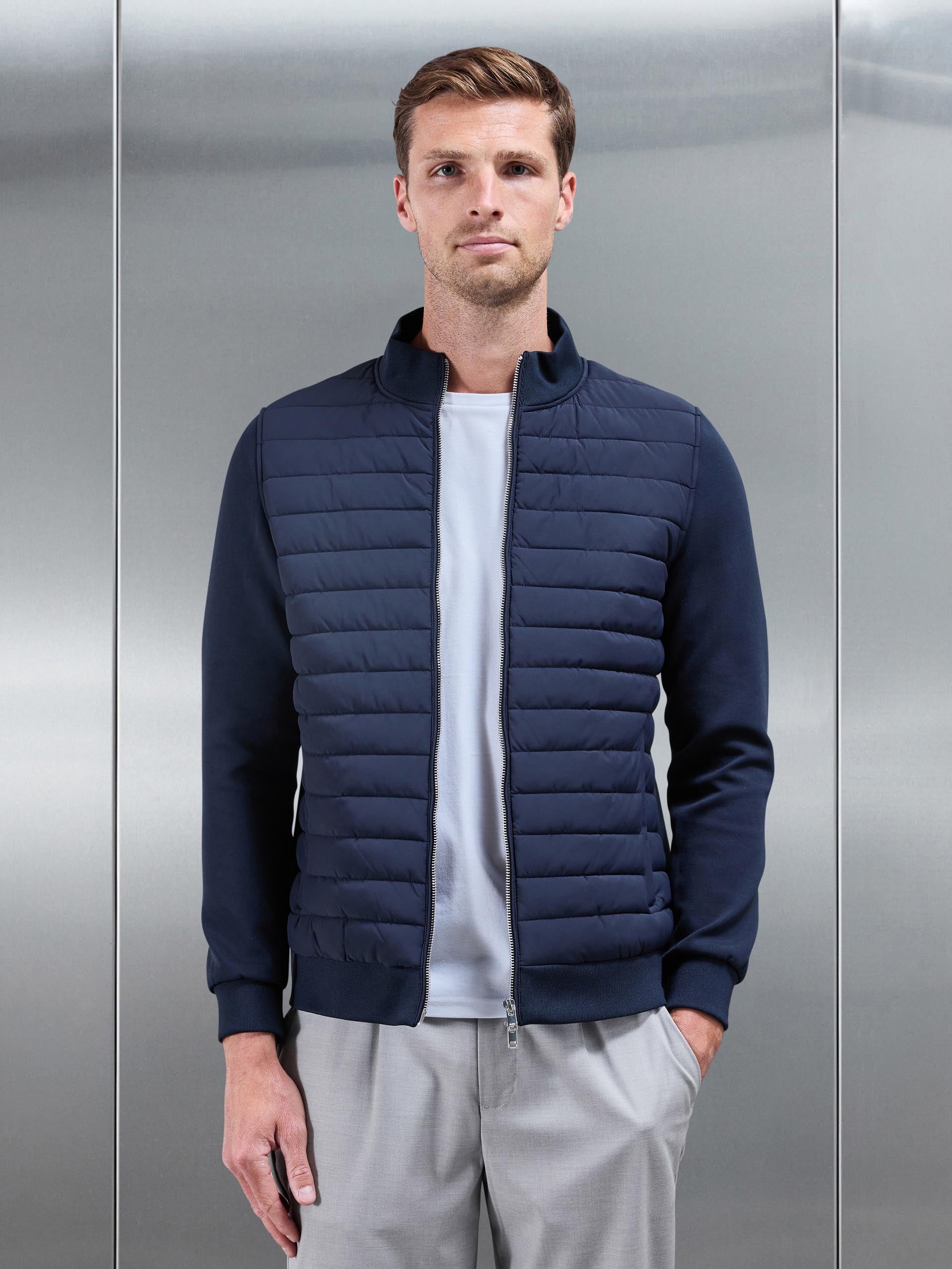 Hybrid Quilted Jacket in Navy