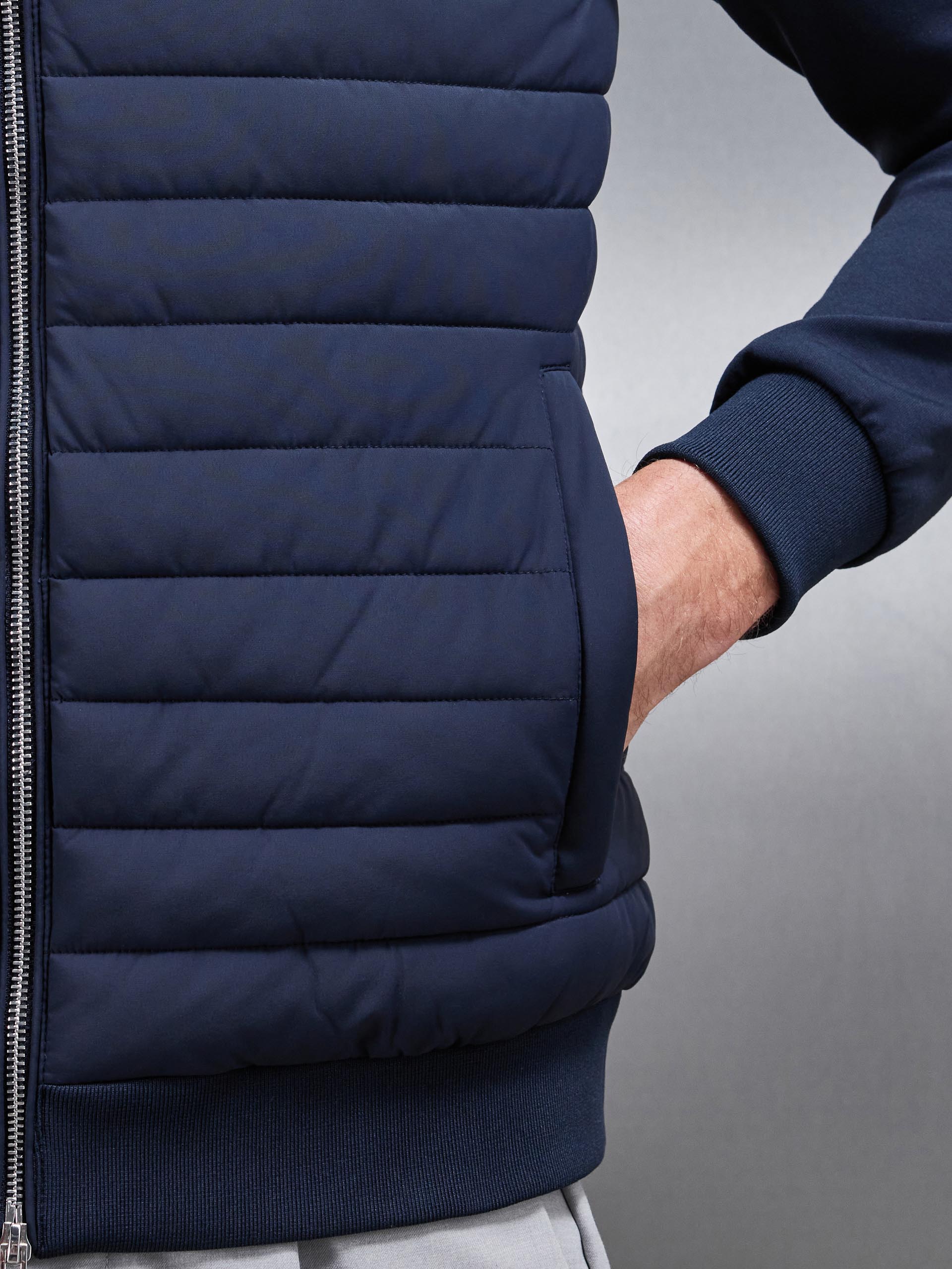 Hybrid Quilted Jacket in Navy
