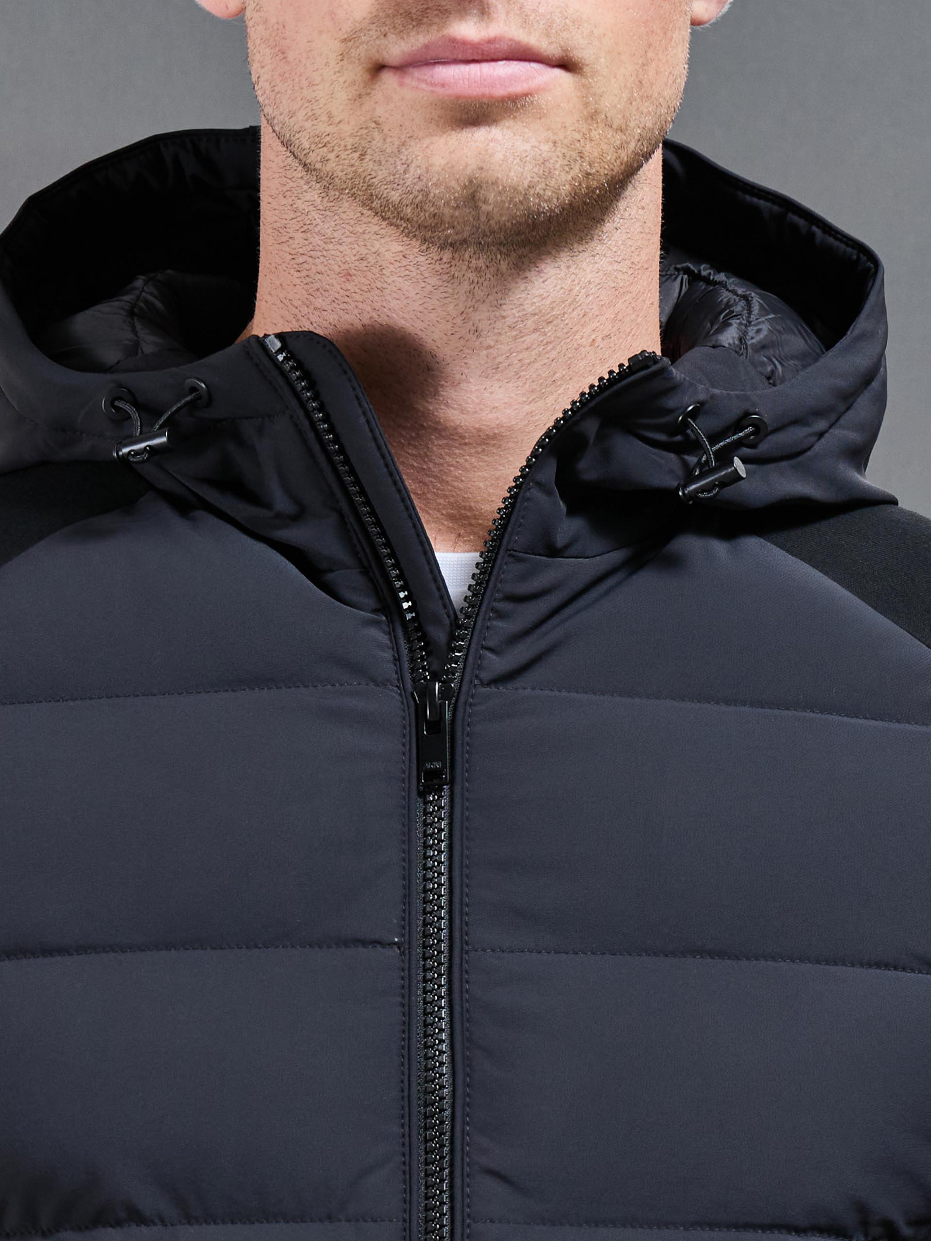 Hybrid Technical Puffer Windbreaker in Black