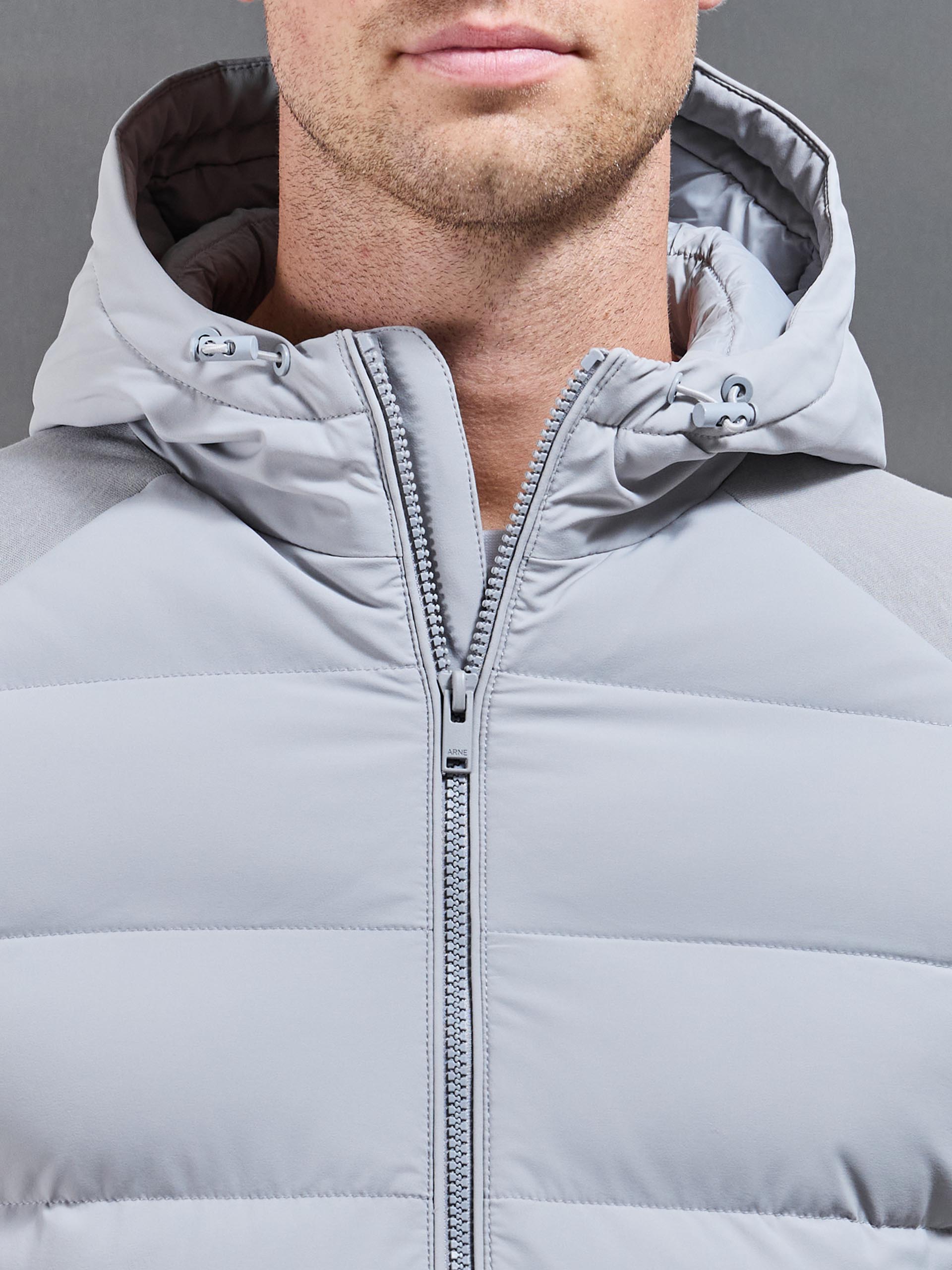 Hybrid Technical Puffer Windbreaker in Mid Grey