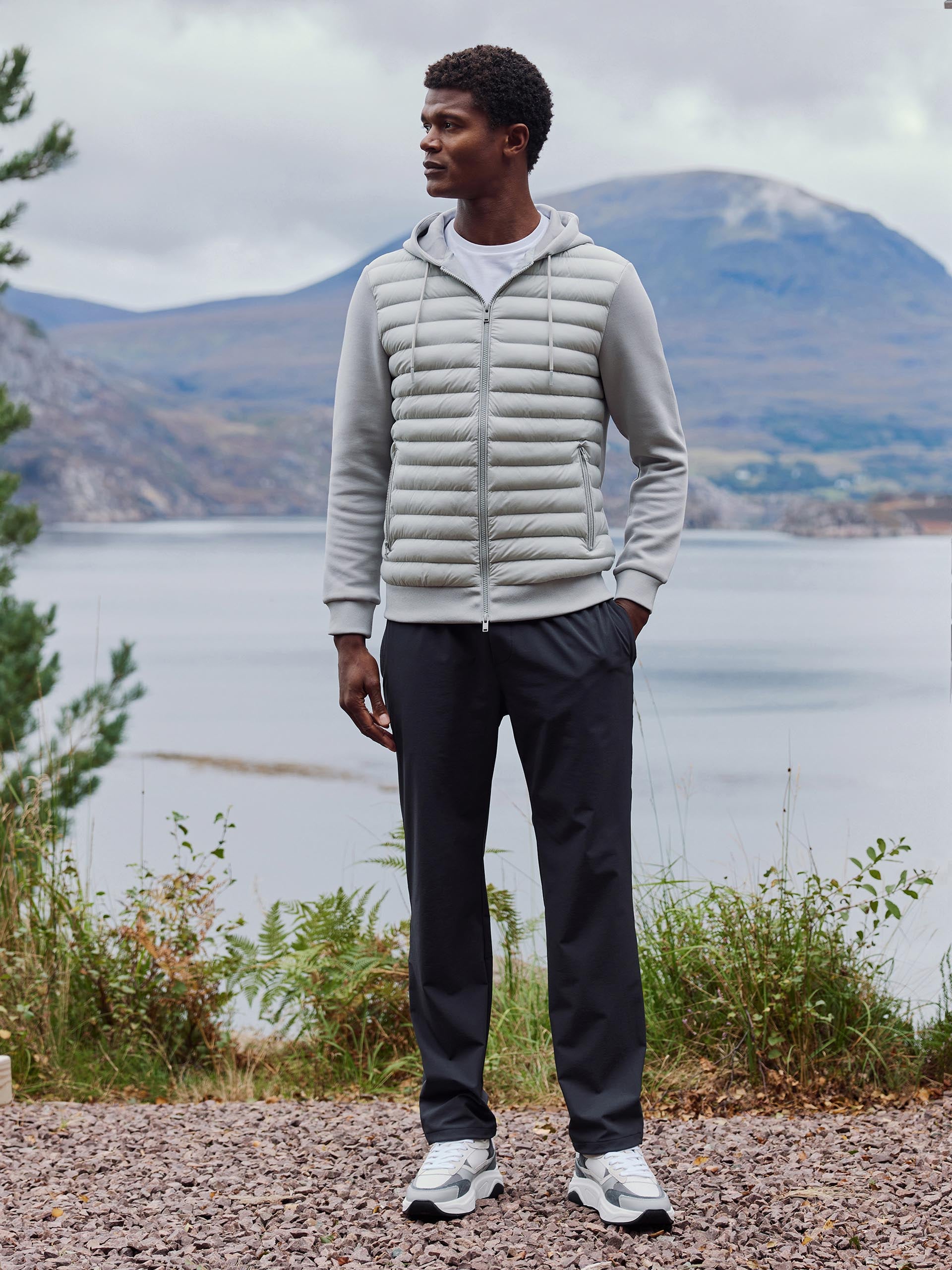 Hybrid Quilted Technical Windbreaker in Mid Grey