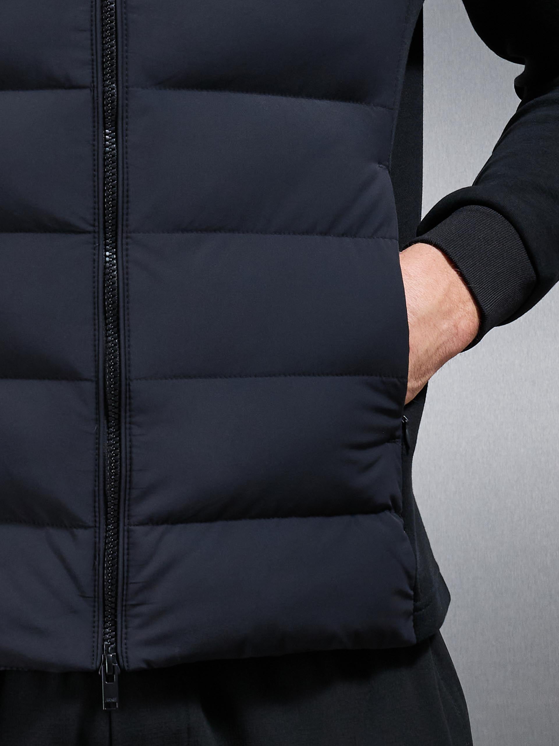 Hybrid Technical Puffer Jacket in Black