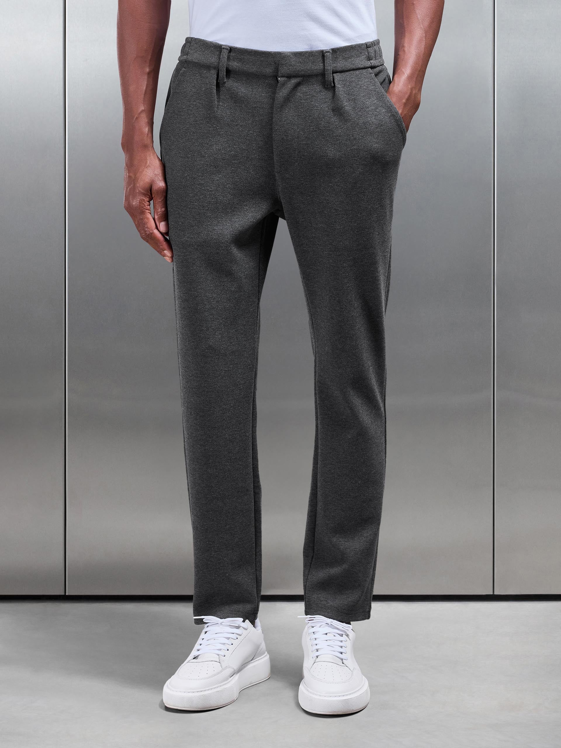 Knitted Tailored Jogger in Grey