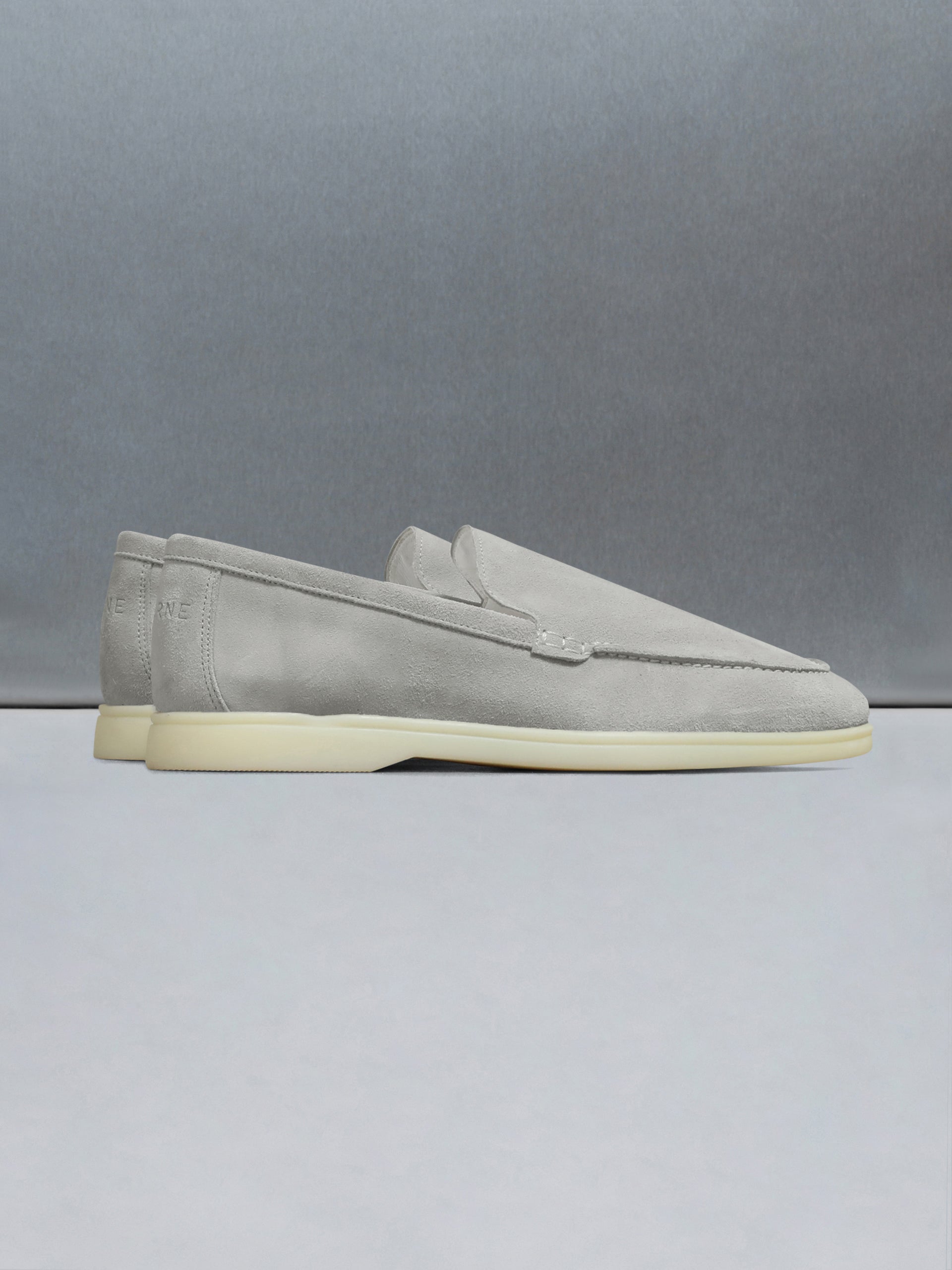 Low Suede Loafer in Grey