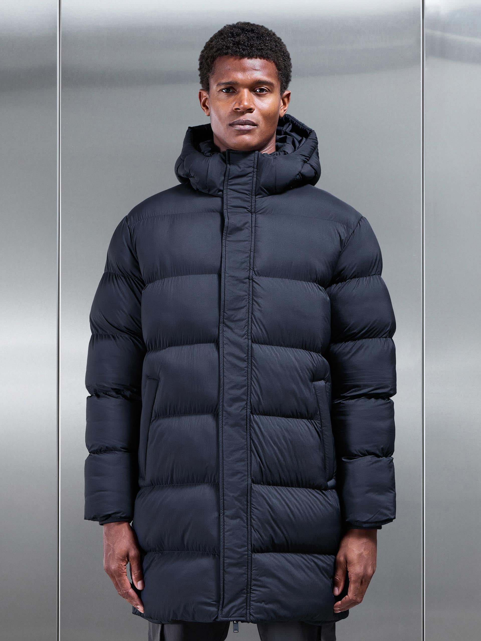 Matte Mid Length Puffer Jacket in Navy