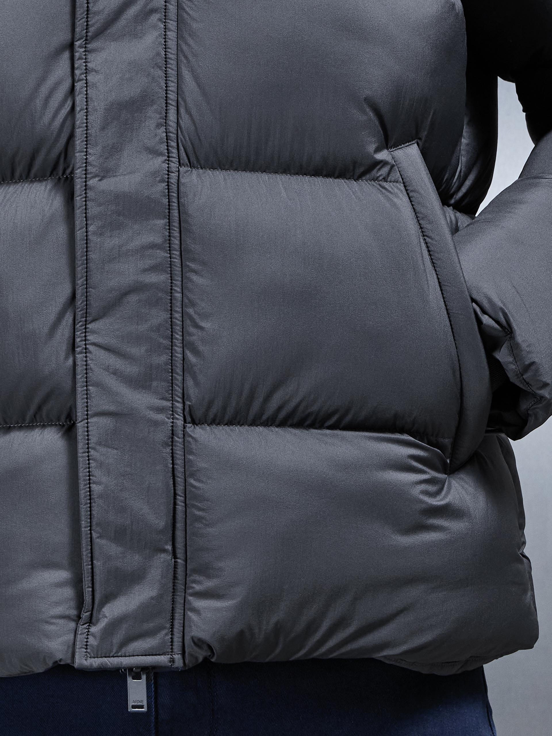 Matte Short Puffer Jacket in Grey