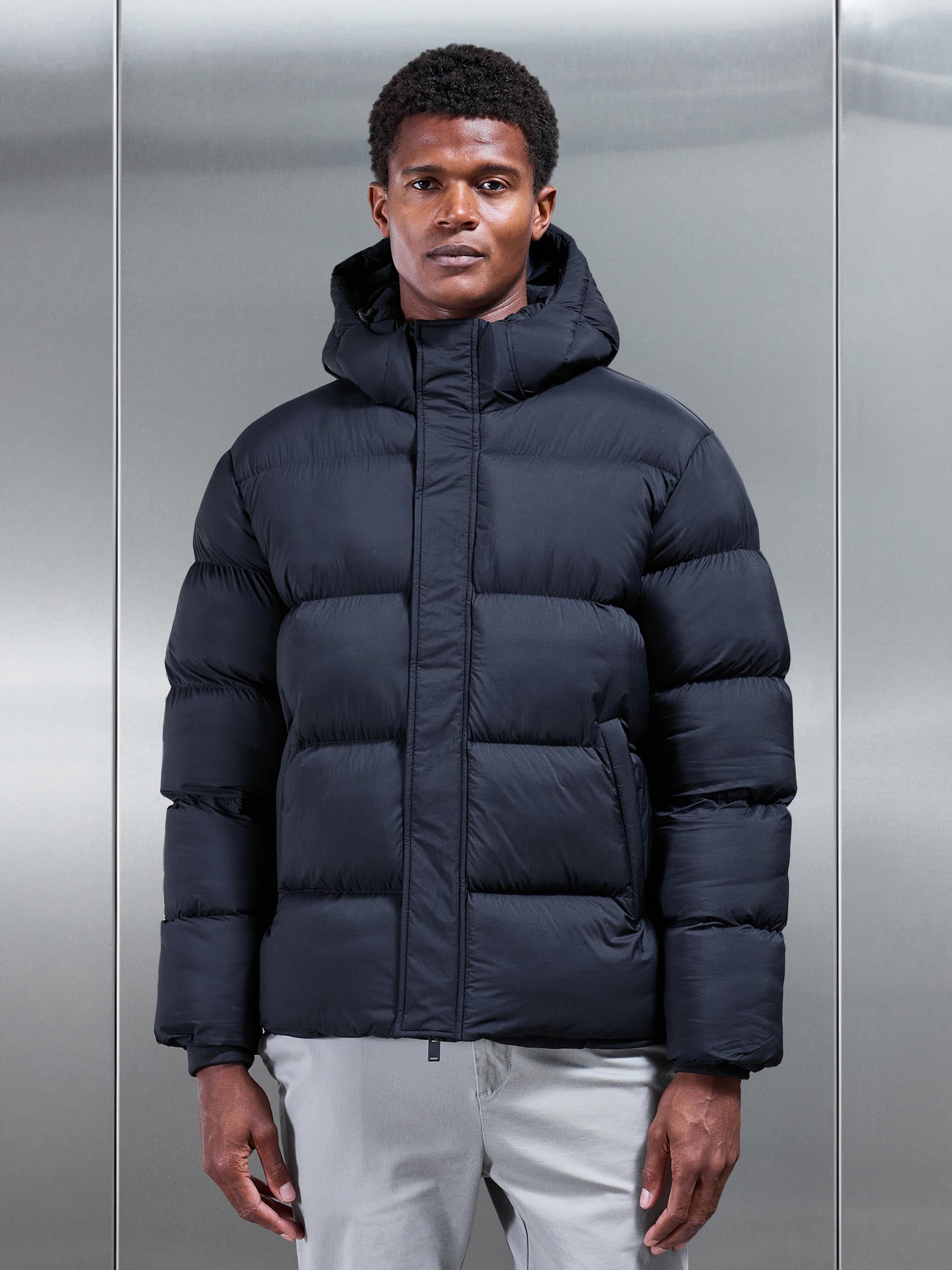 Matte Short Puffer Jacket in Navy