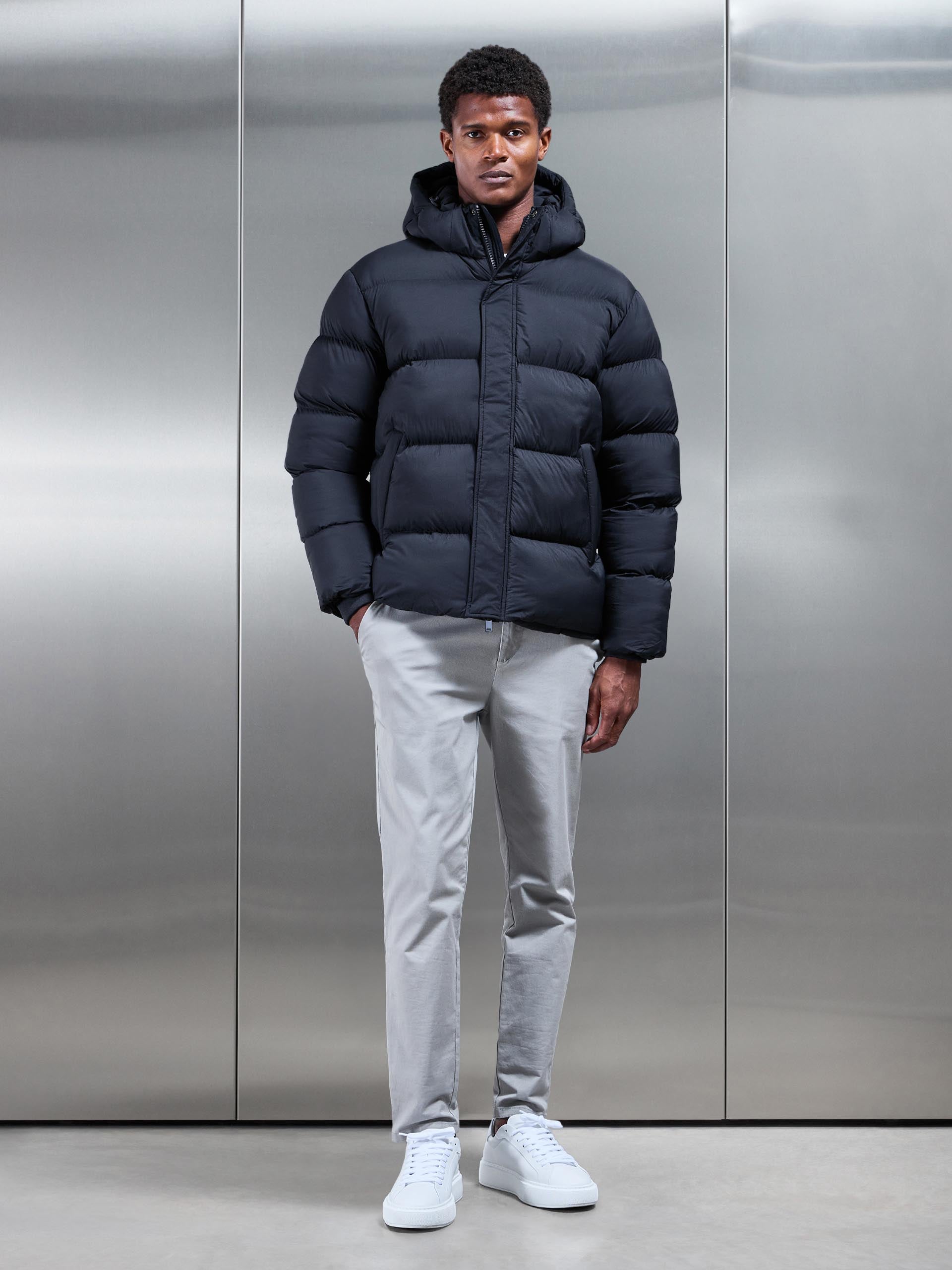 Matte Short Puffer Jacket in Navy