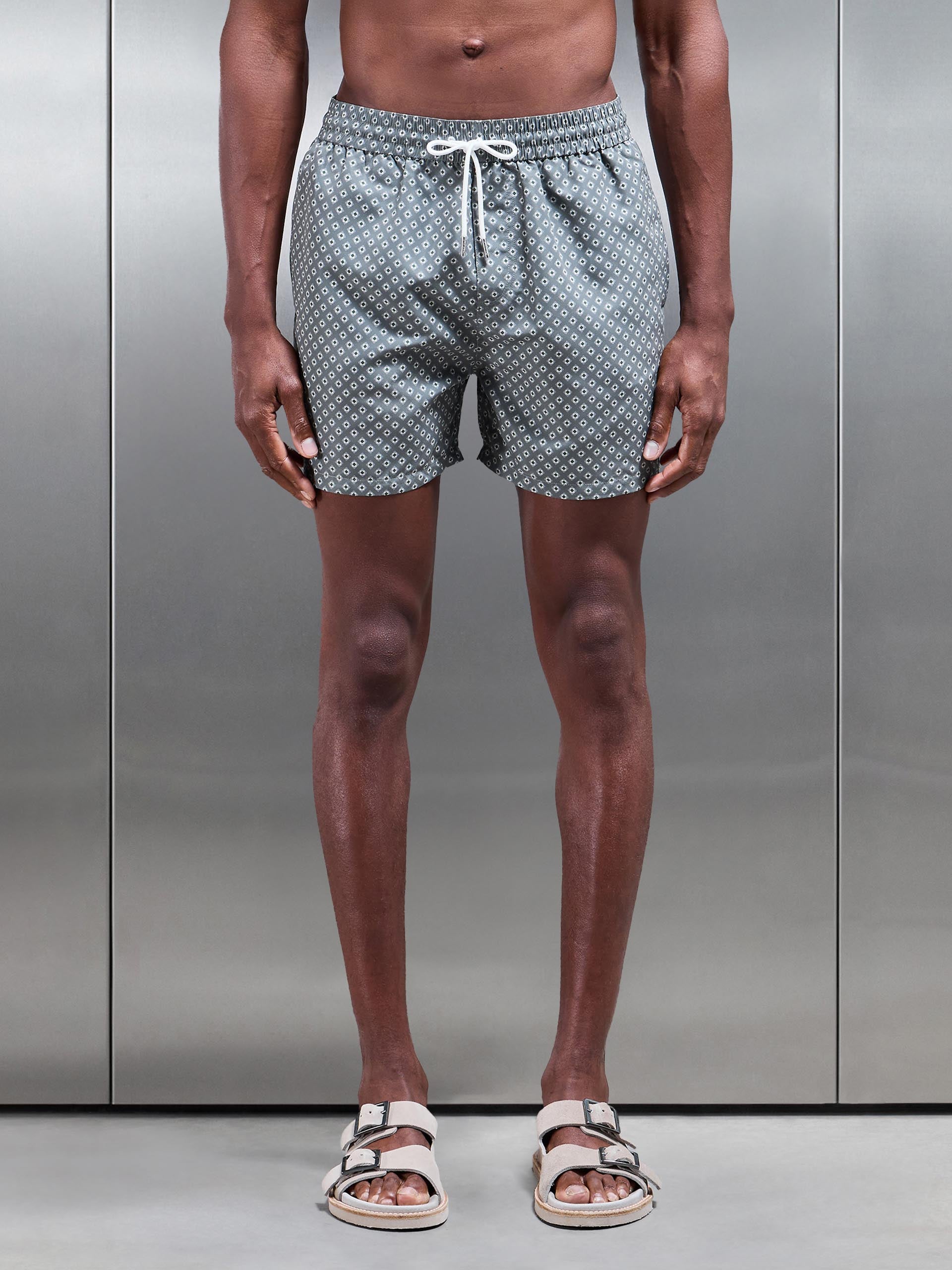 Palma Print Drawstring Swim Short in Sage