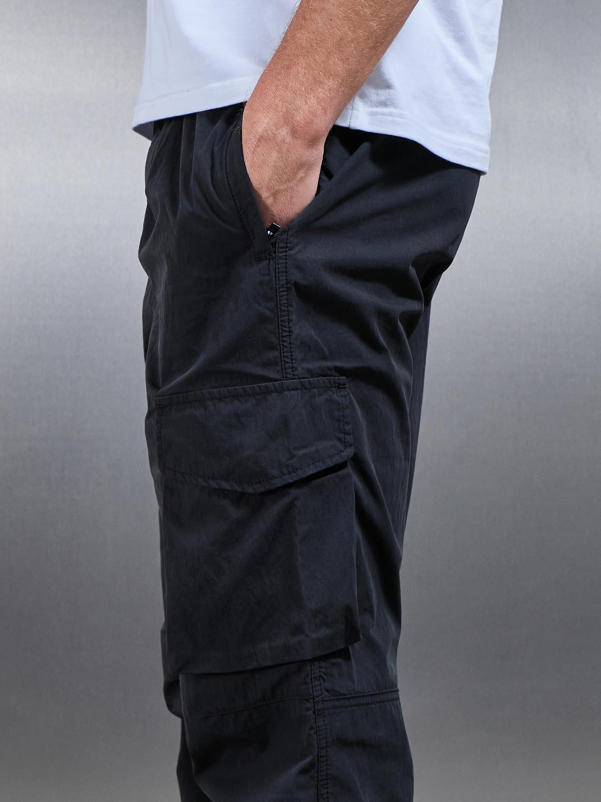 Parachute Cargo Pant in Black