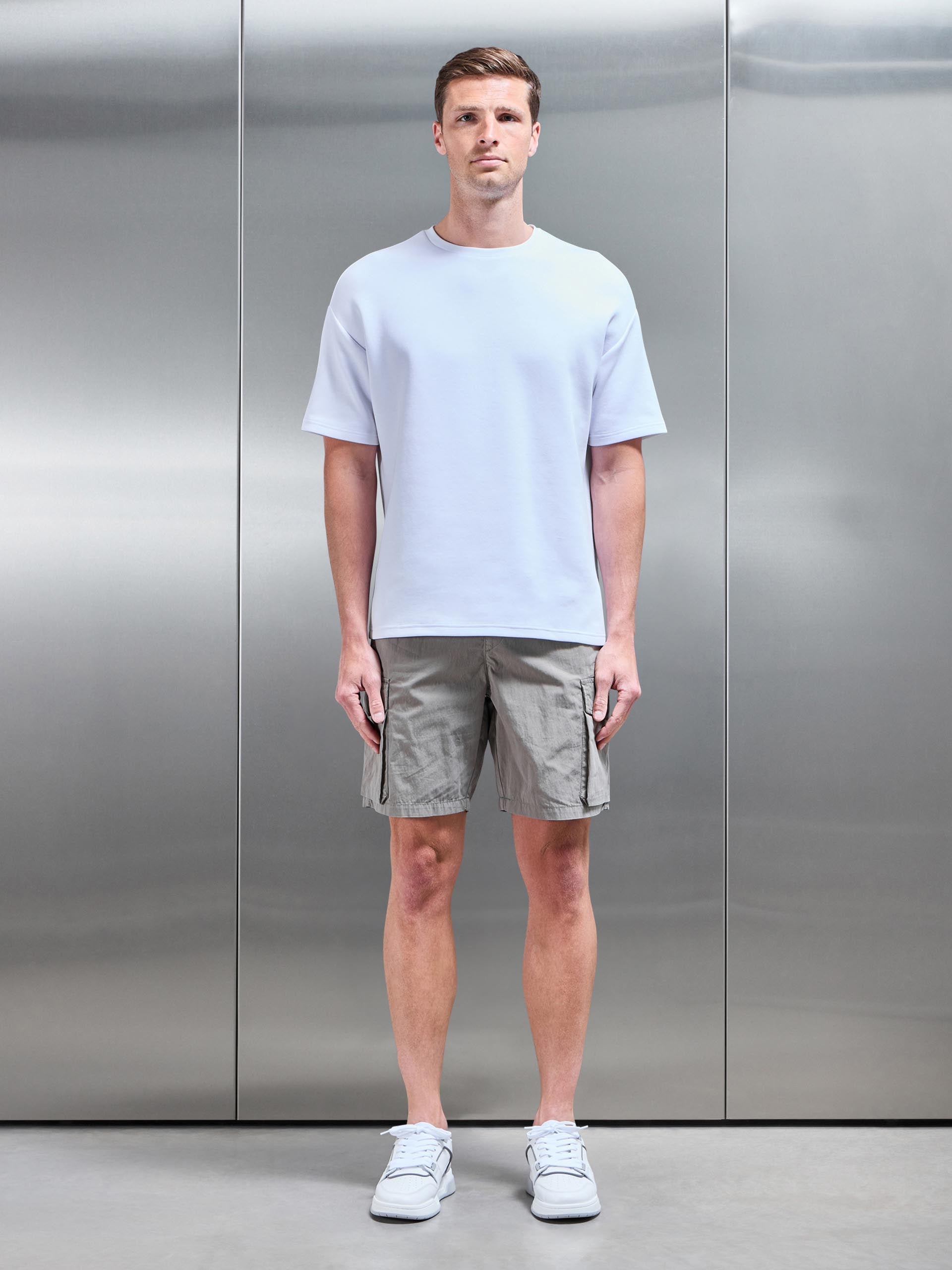 Parachute Cargo Short in Olive