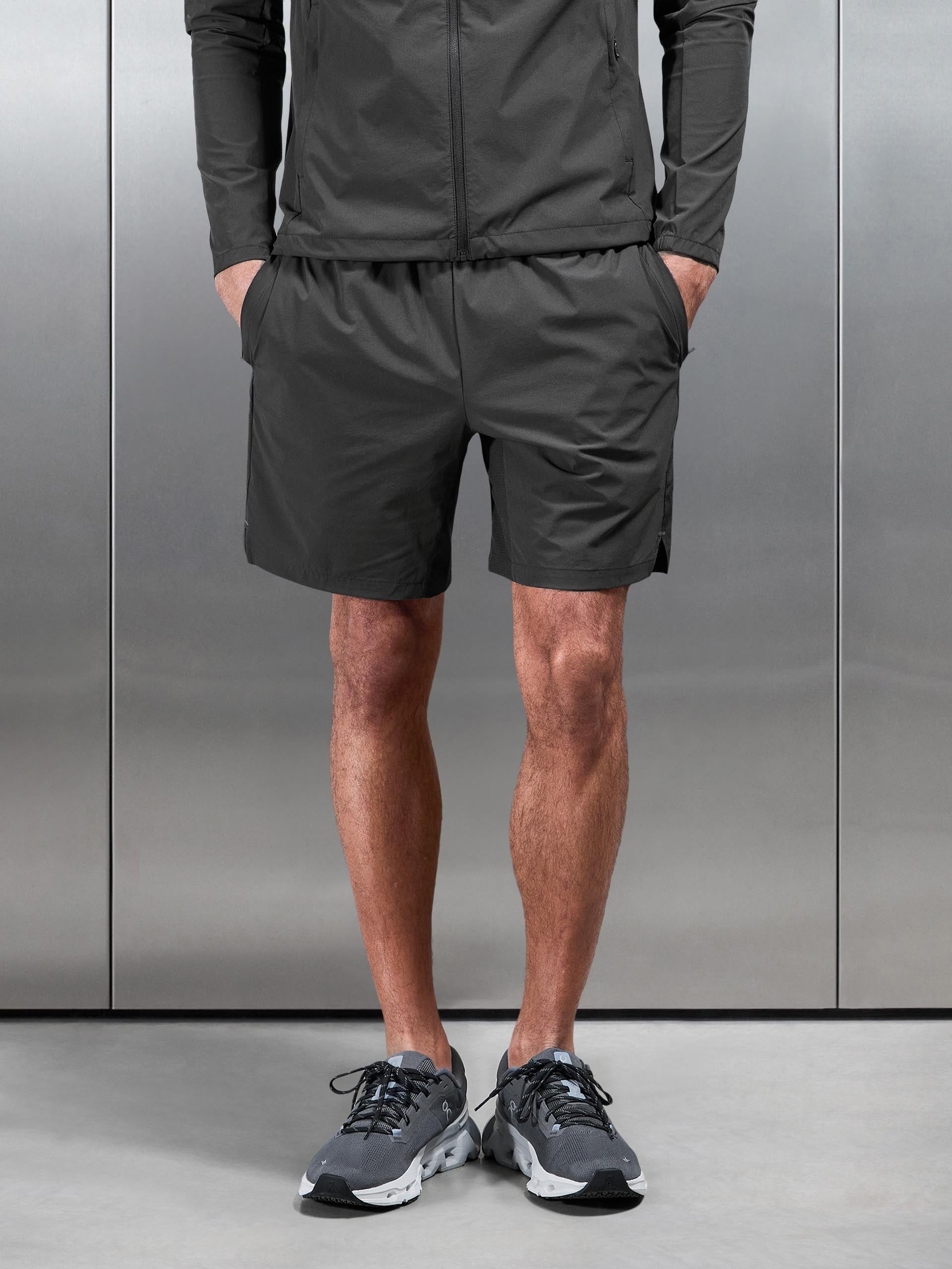 Performance Short in Grey