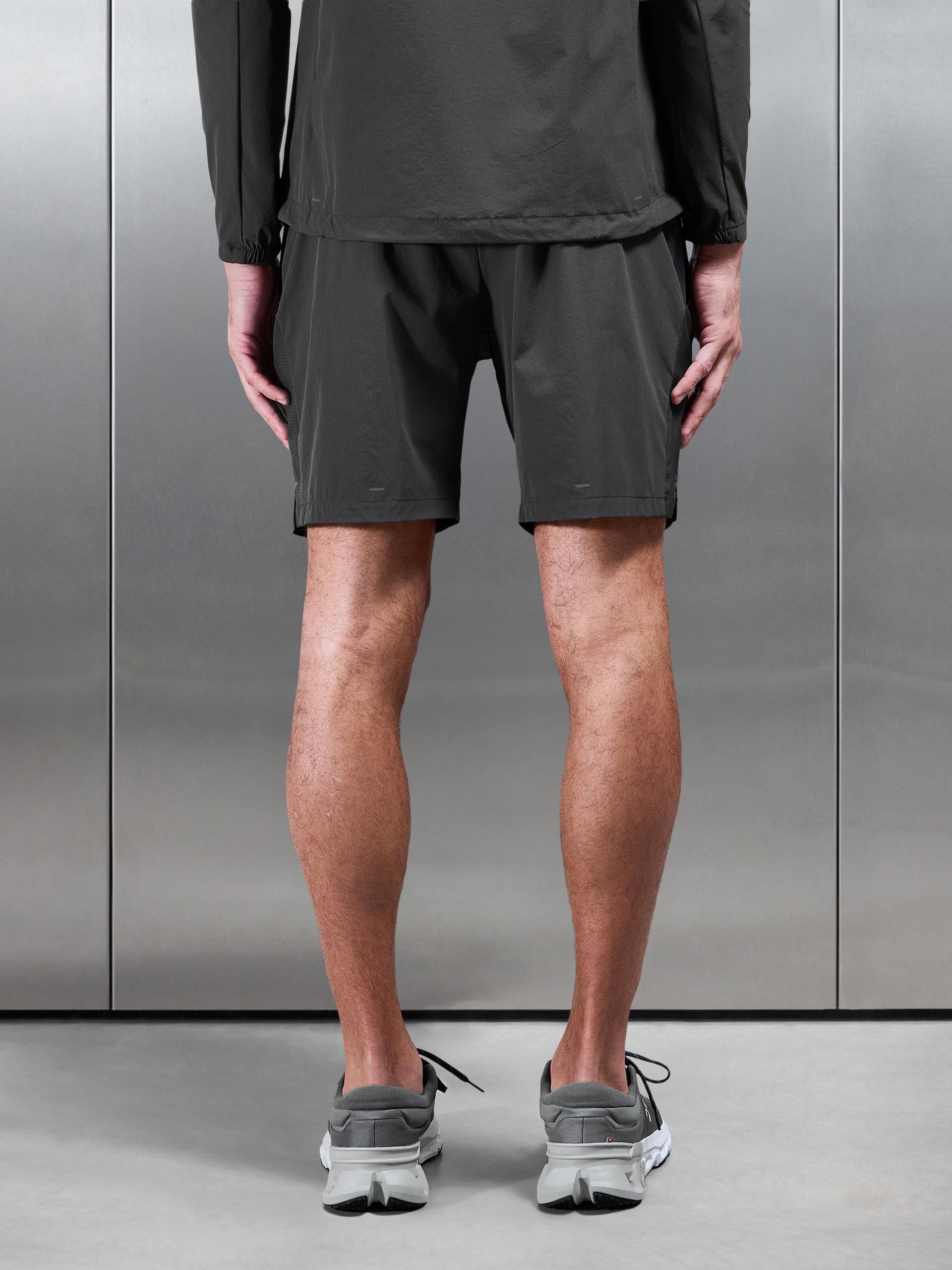 Performance Short in Grey