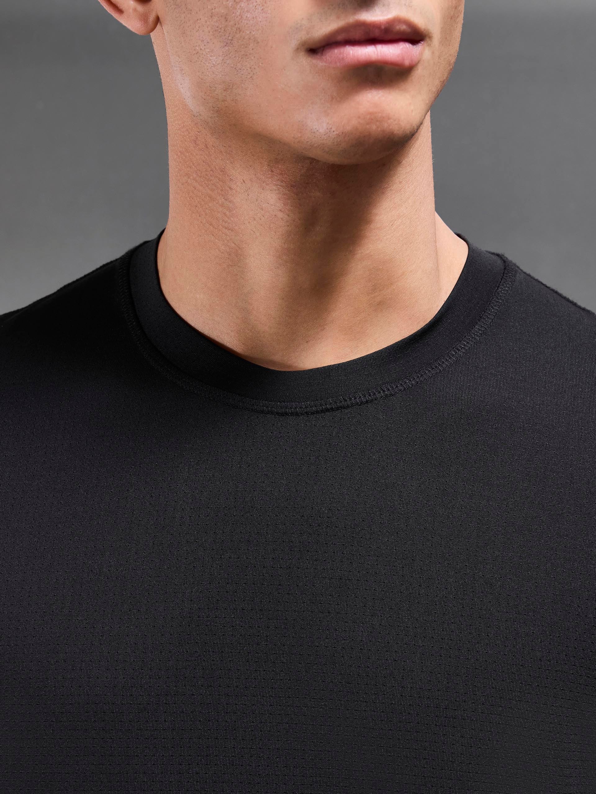 Performance T-Shirt in Black