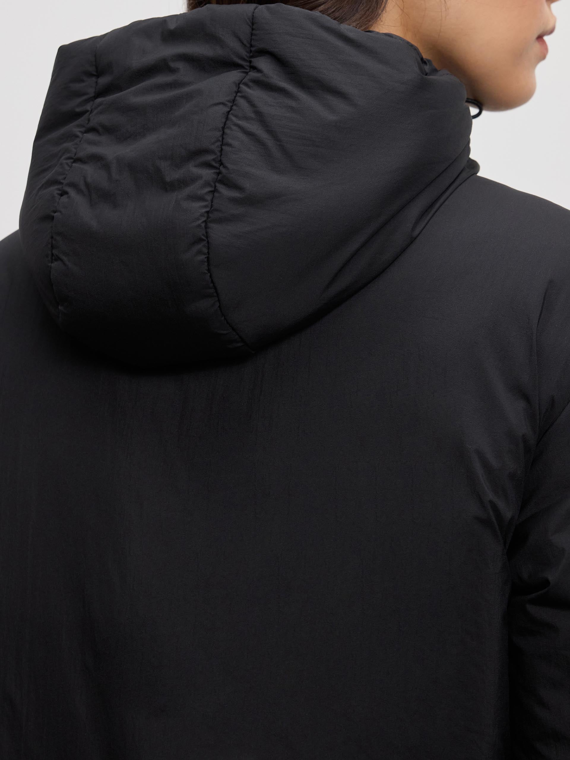Womens Puffer Windbreaker in Black