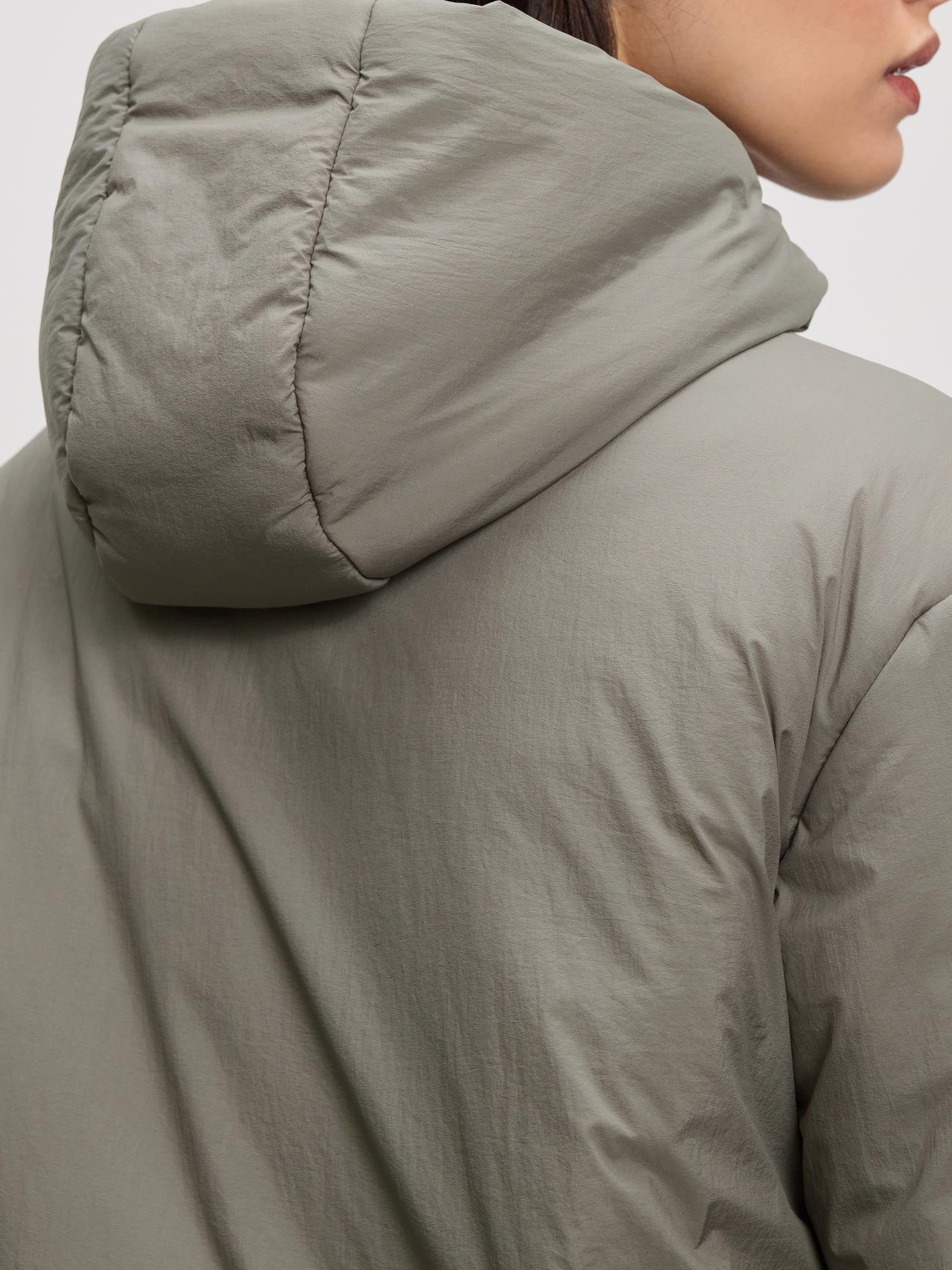 Womens Puffer Windbreaker in Sage