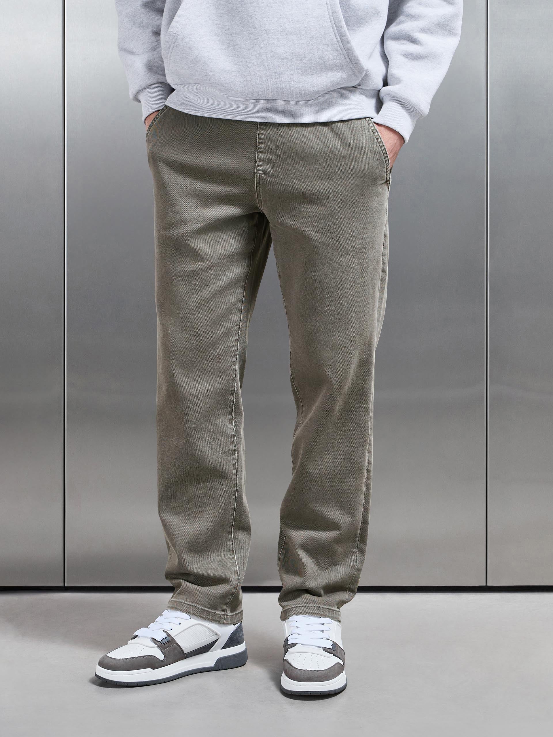 Relaxed Cotton Twill Trouser in Dark Olive