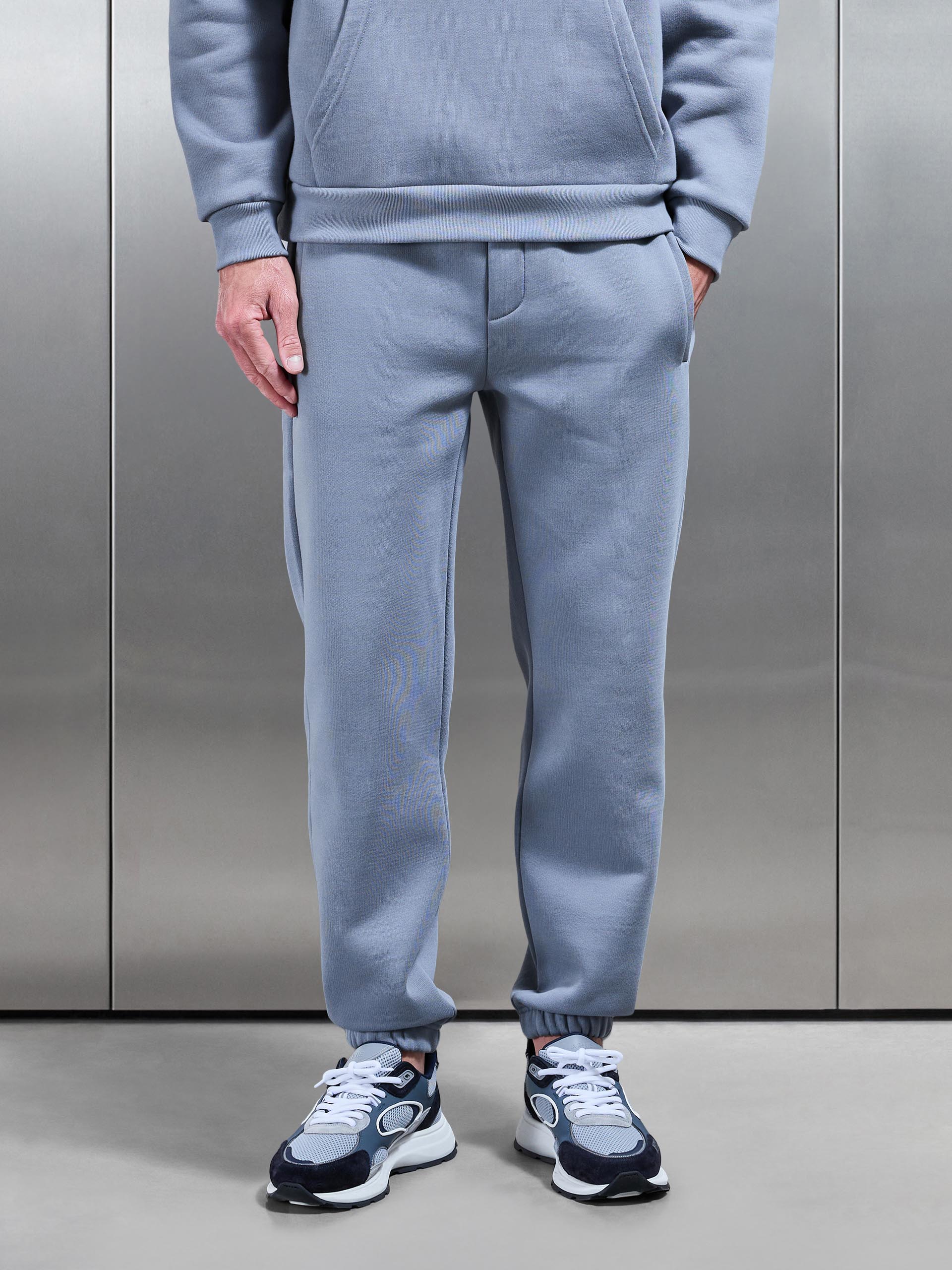 Relaxed Fit Jogger in Coast Blue