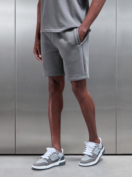 Relaxed Fit Short in Grey