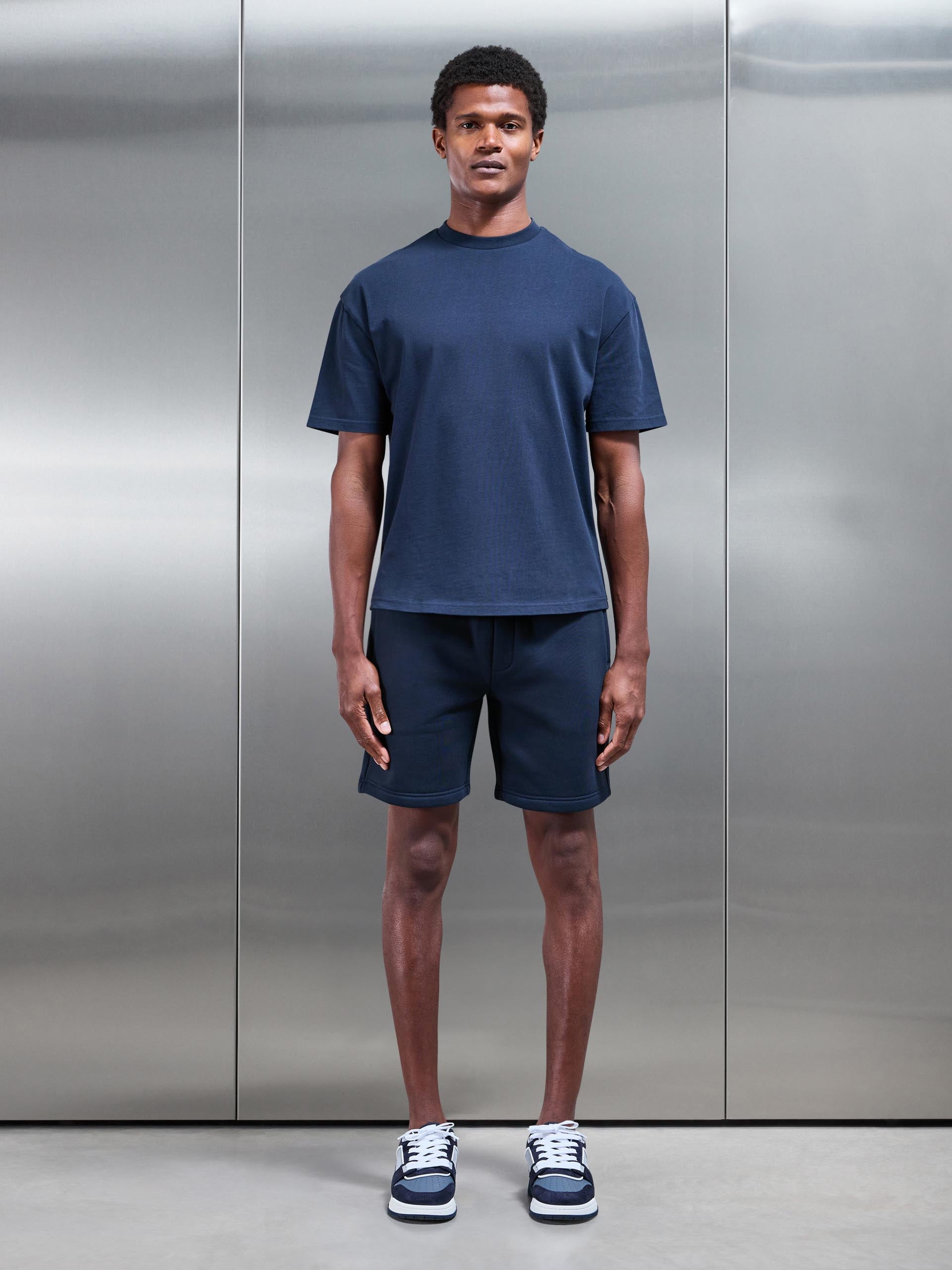 Relaxed Fit Short in Navy