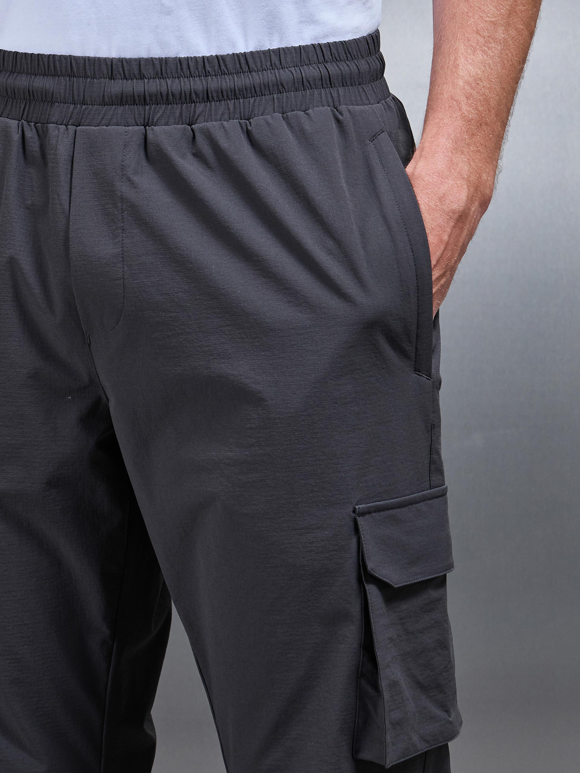 Relaxed Fit Utility Cargo Pant in Grey