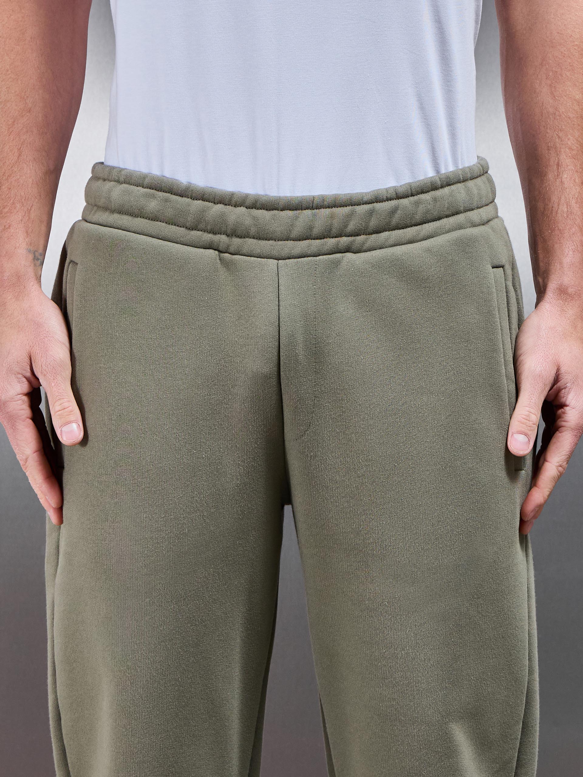 Relaxed Fit Straight Leg Jogger in Olive