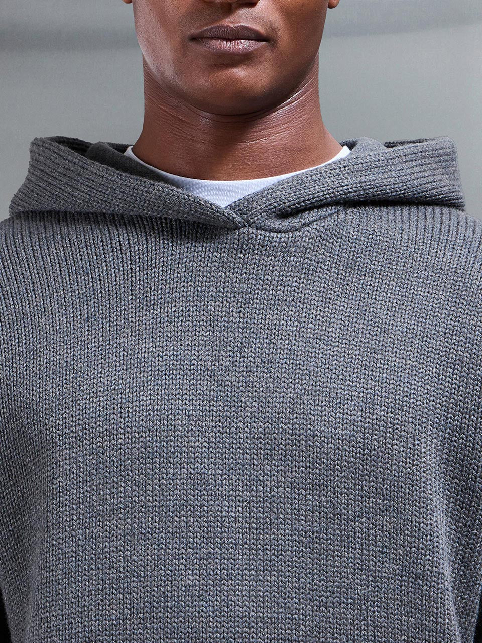 Relaxed Fit Chunky Knitted Hoodie in Grey