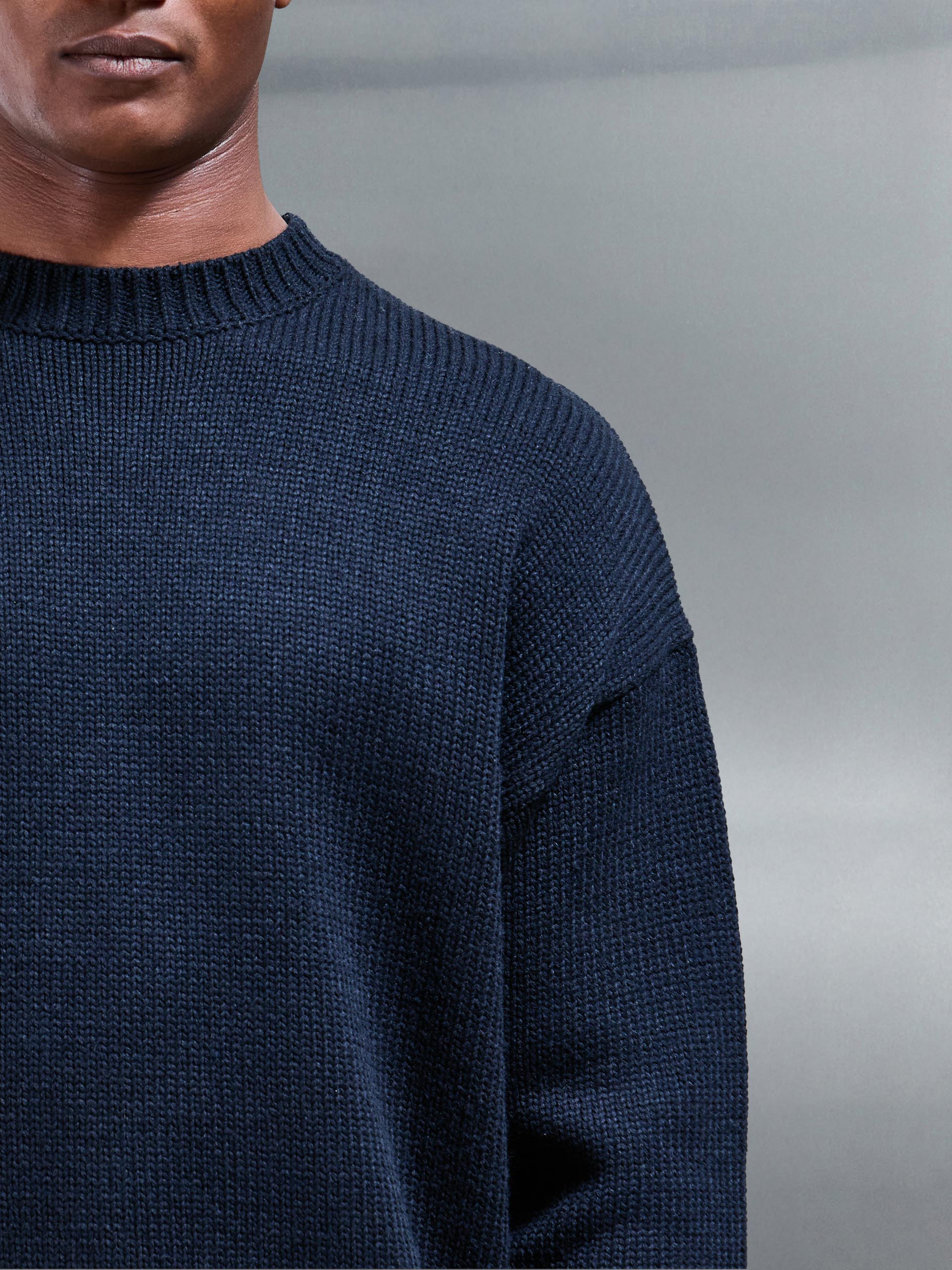 Relaxed Fit Knitted Sweatshirt in Navy