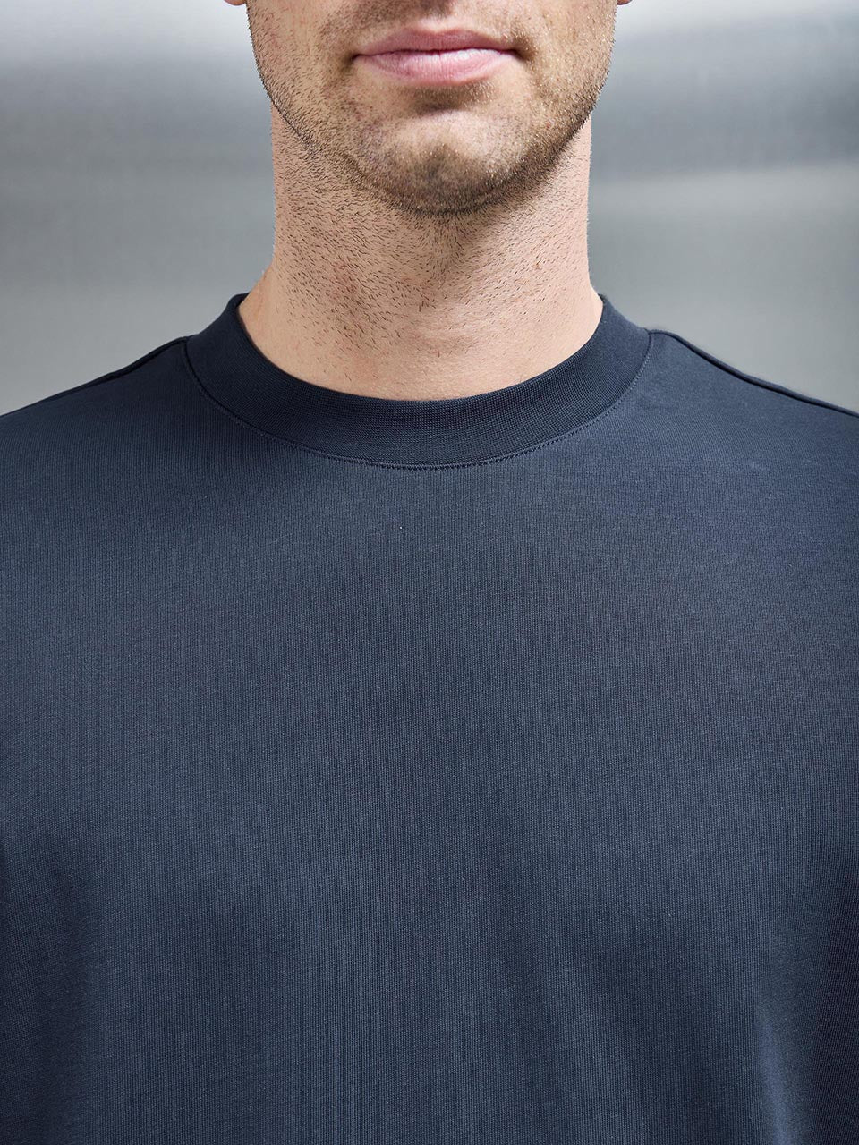 Relaxed T-Shirt in Navy