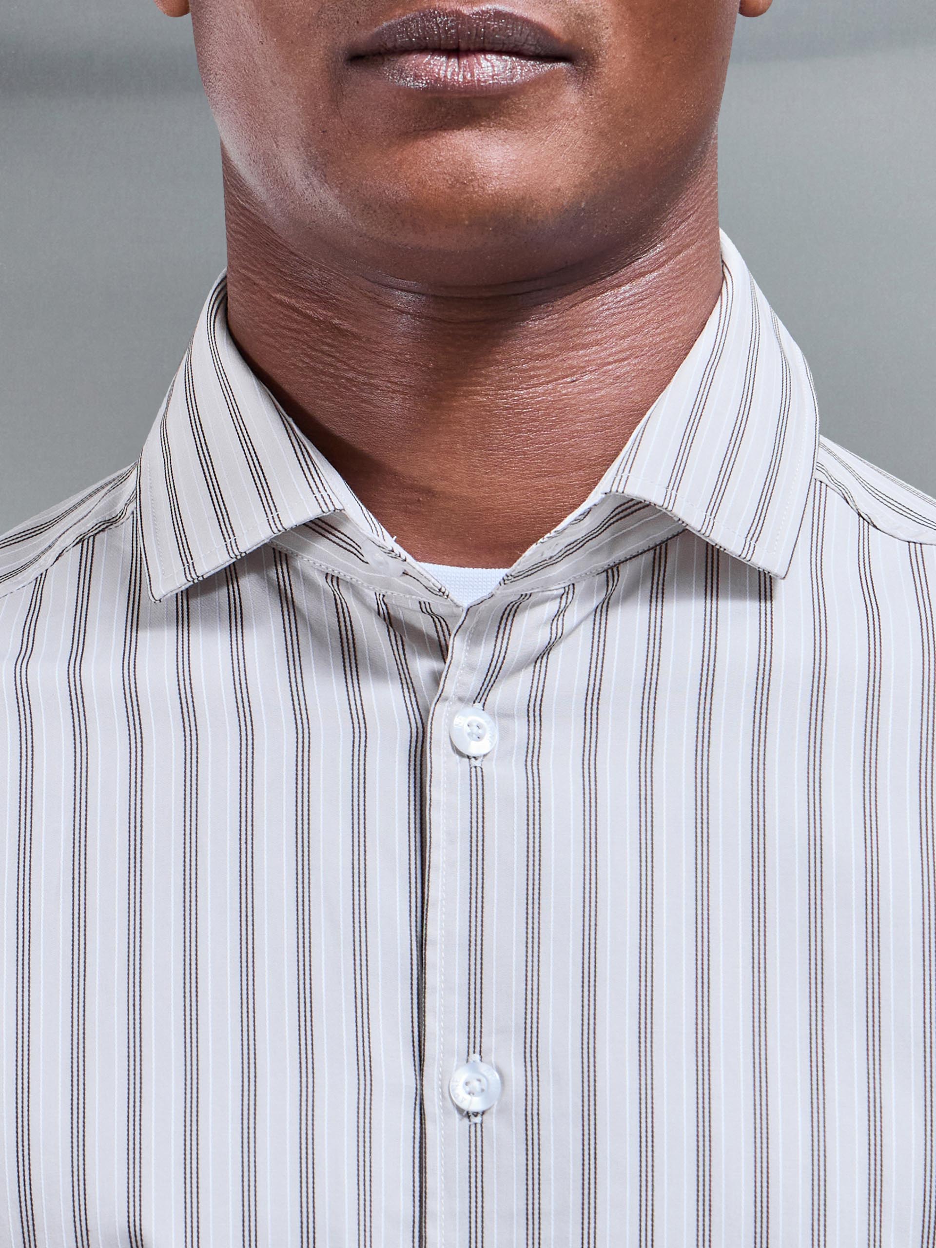 Resort Stripe Shirt in Stone