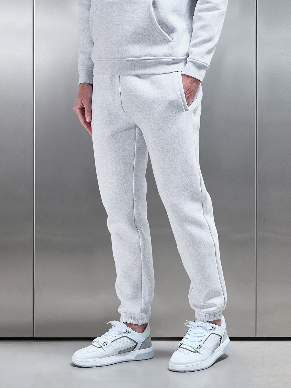 Relaxed Fit Jogger in Marl Grey