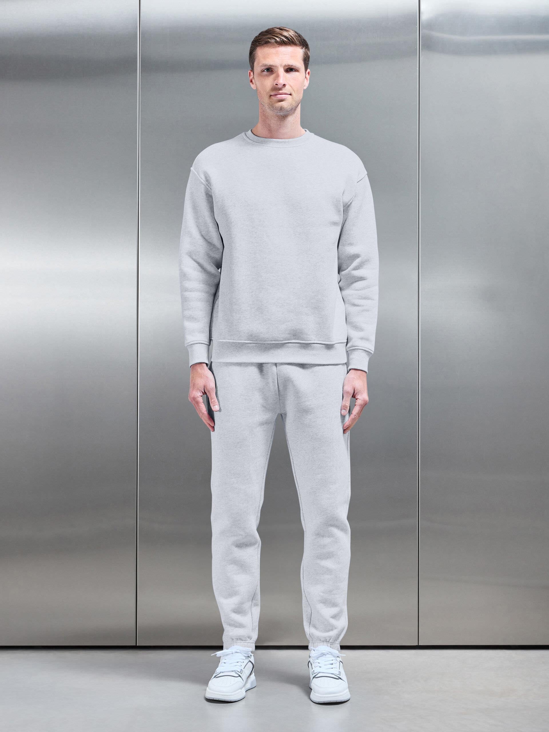 Relaxed Crew Neck Sweatshirt in Marl Grey