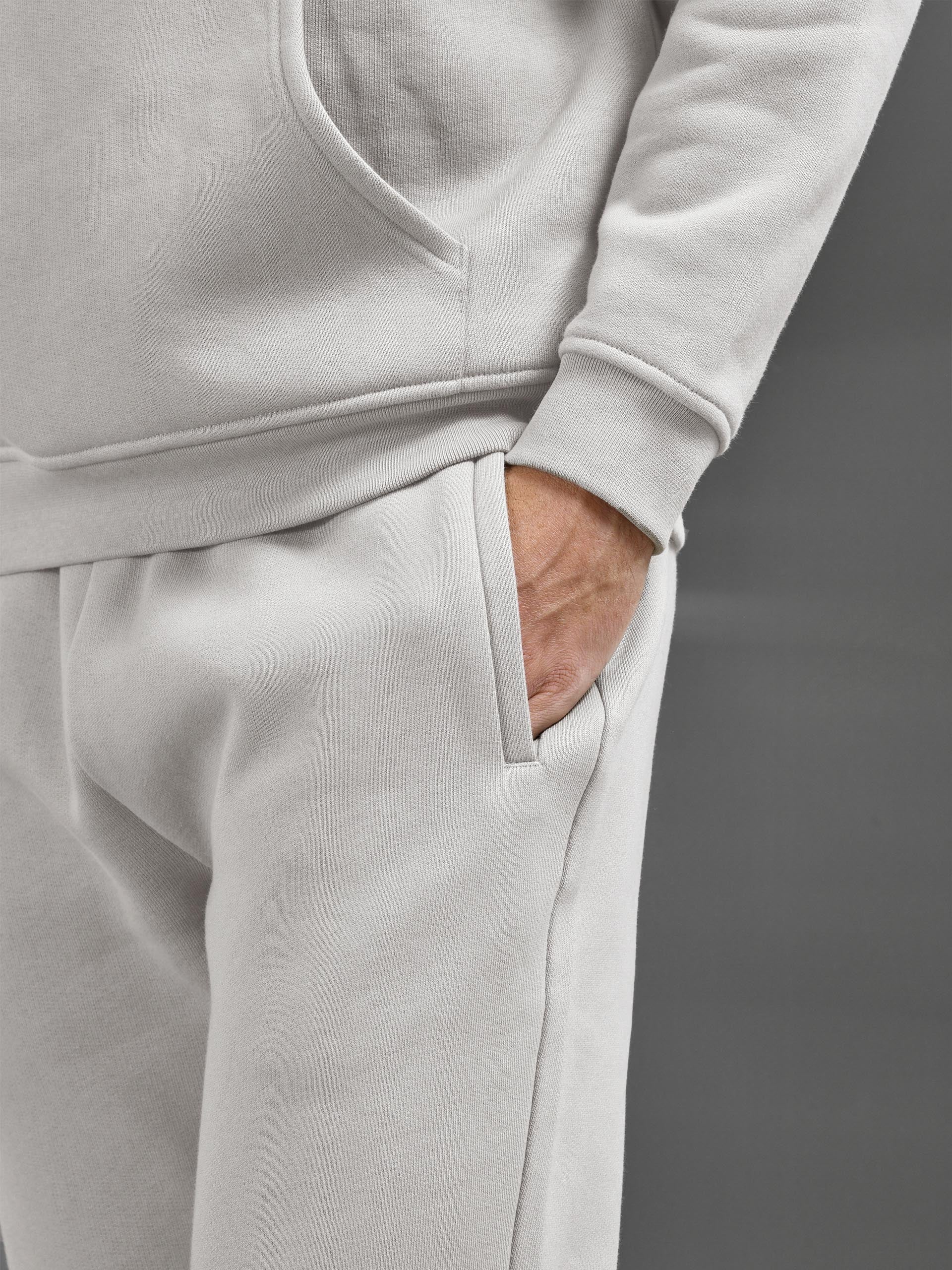 Relaxed Cuffed Jogger in Stone