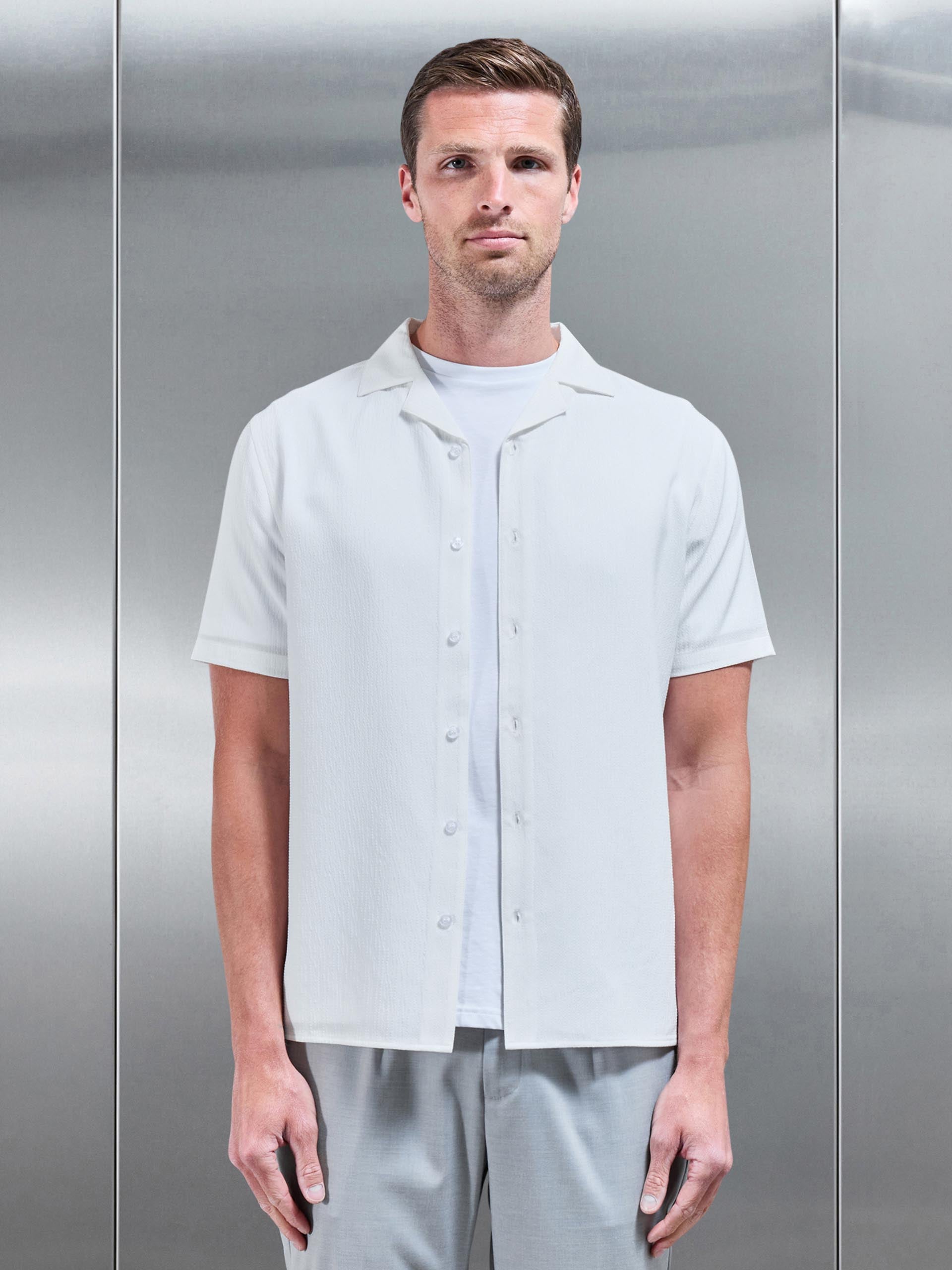 Seersucker Stripe Revere Collar Shirt in White