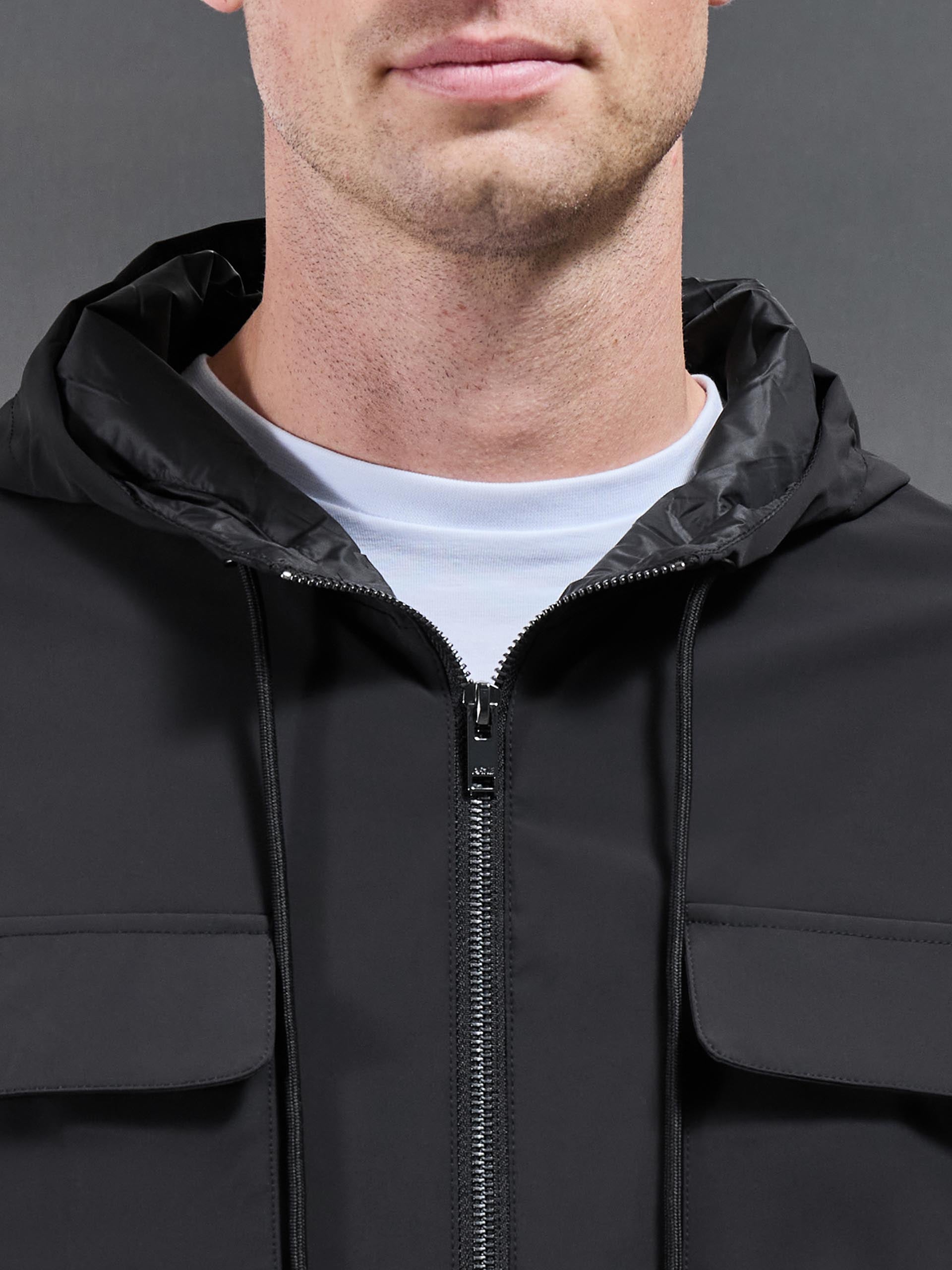 Shell Cargo Windbreaker in Black