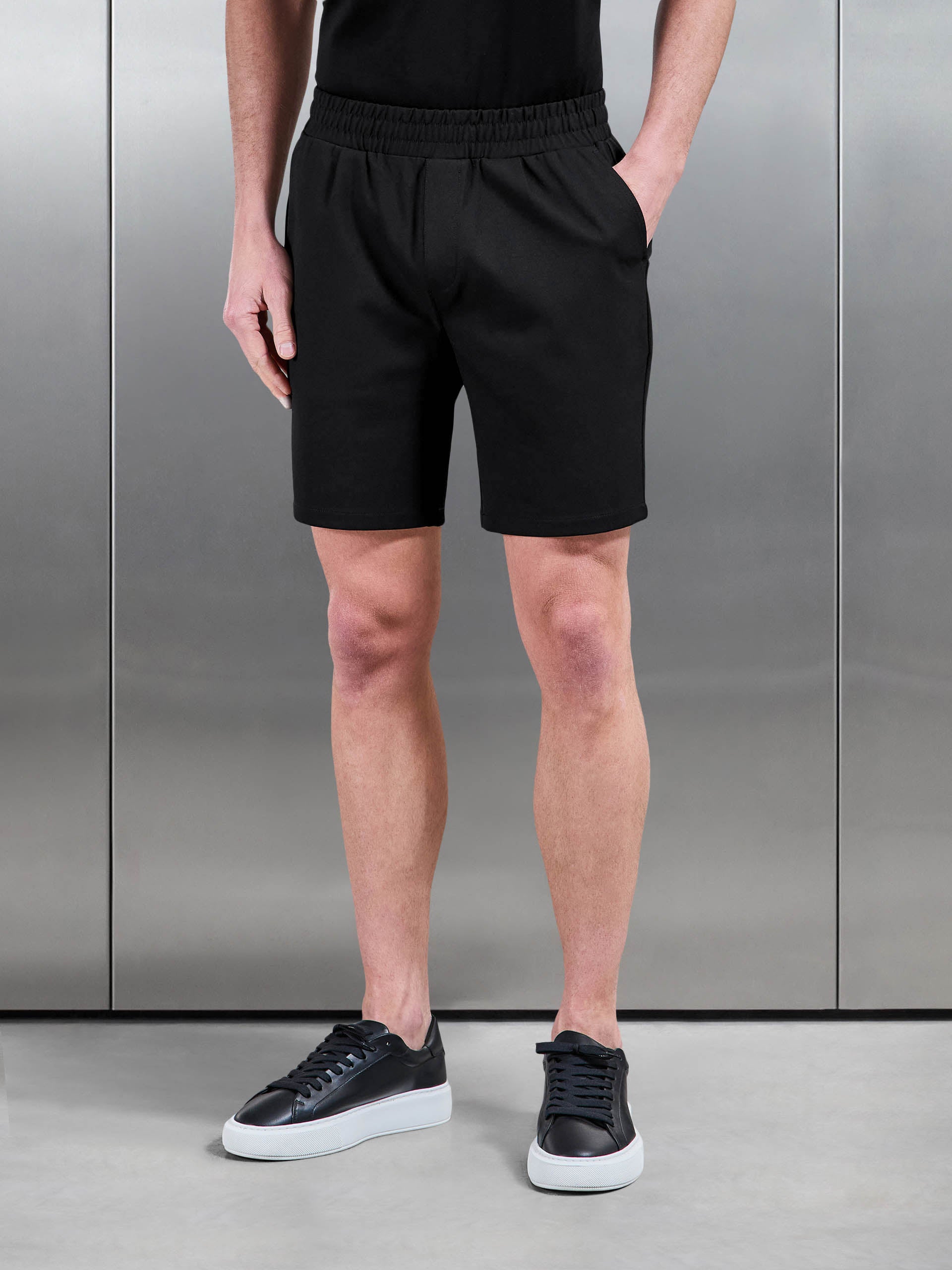 Smart Drawstring Tailored Short in Black