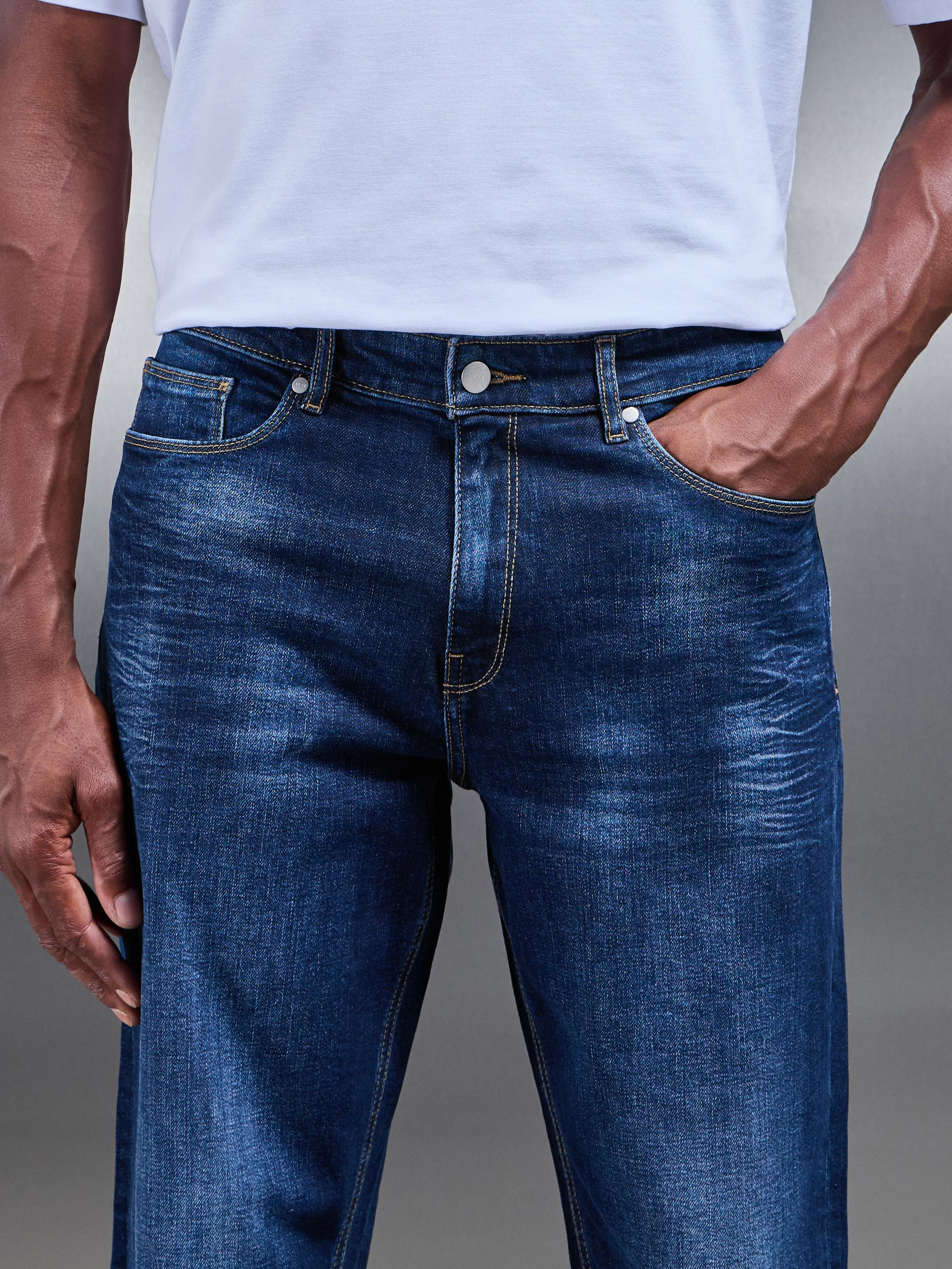 Straight Leg Denim Jeans in Dark Wash