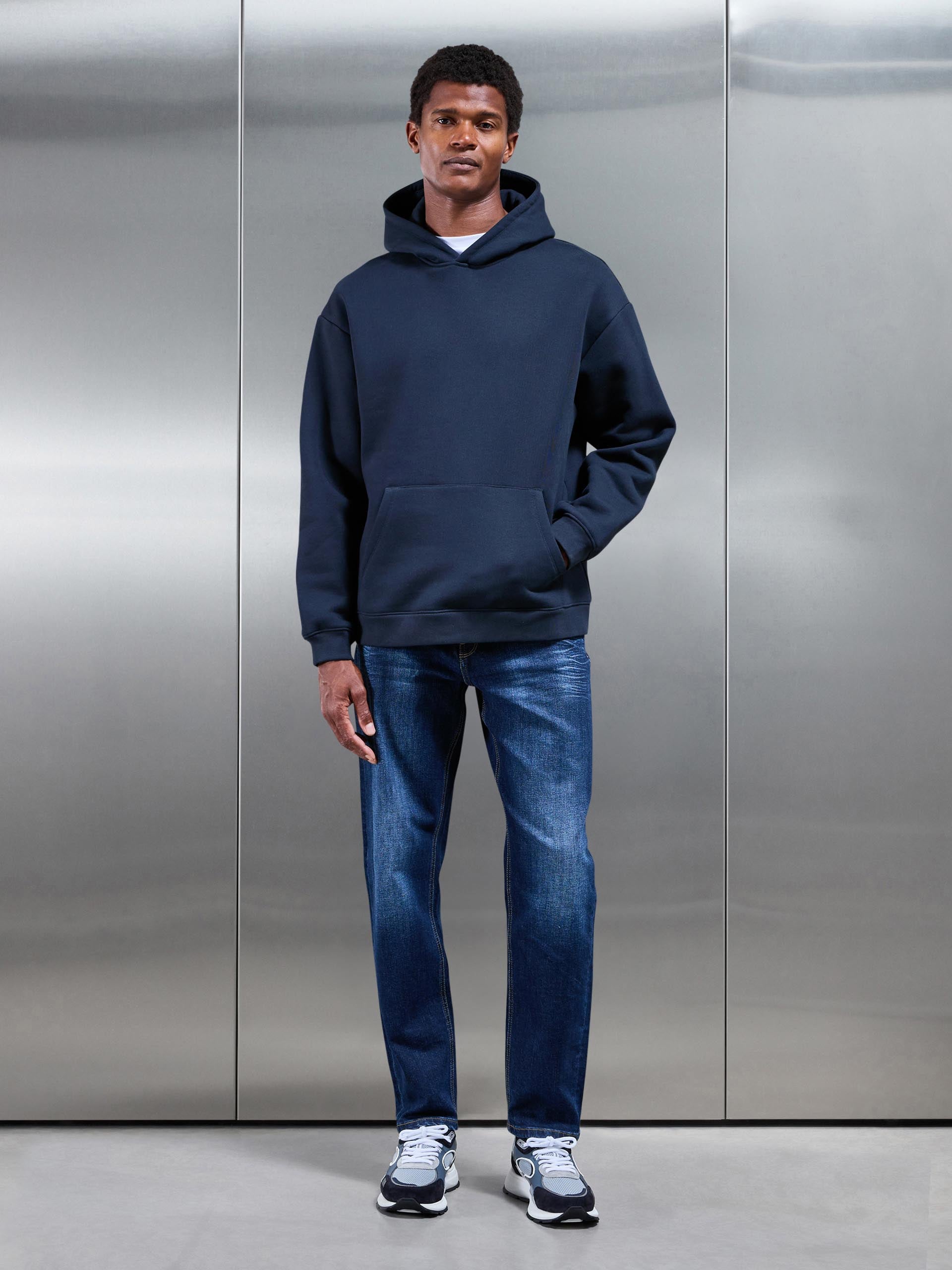 Straight Leg Denim Jeans in Dark Wash