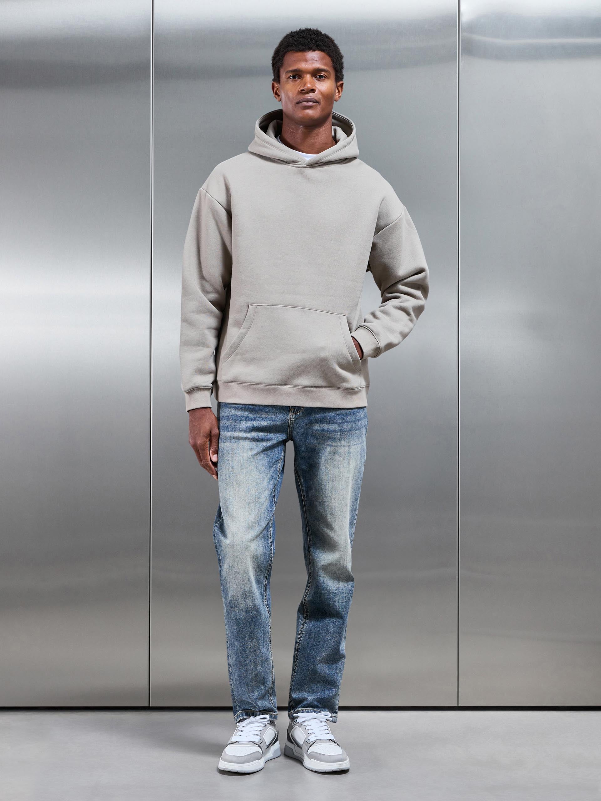 Straight Leg Denim Jeans in Sand Wash