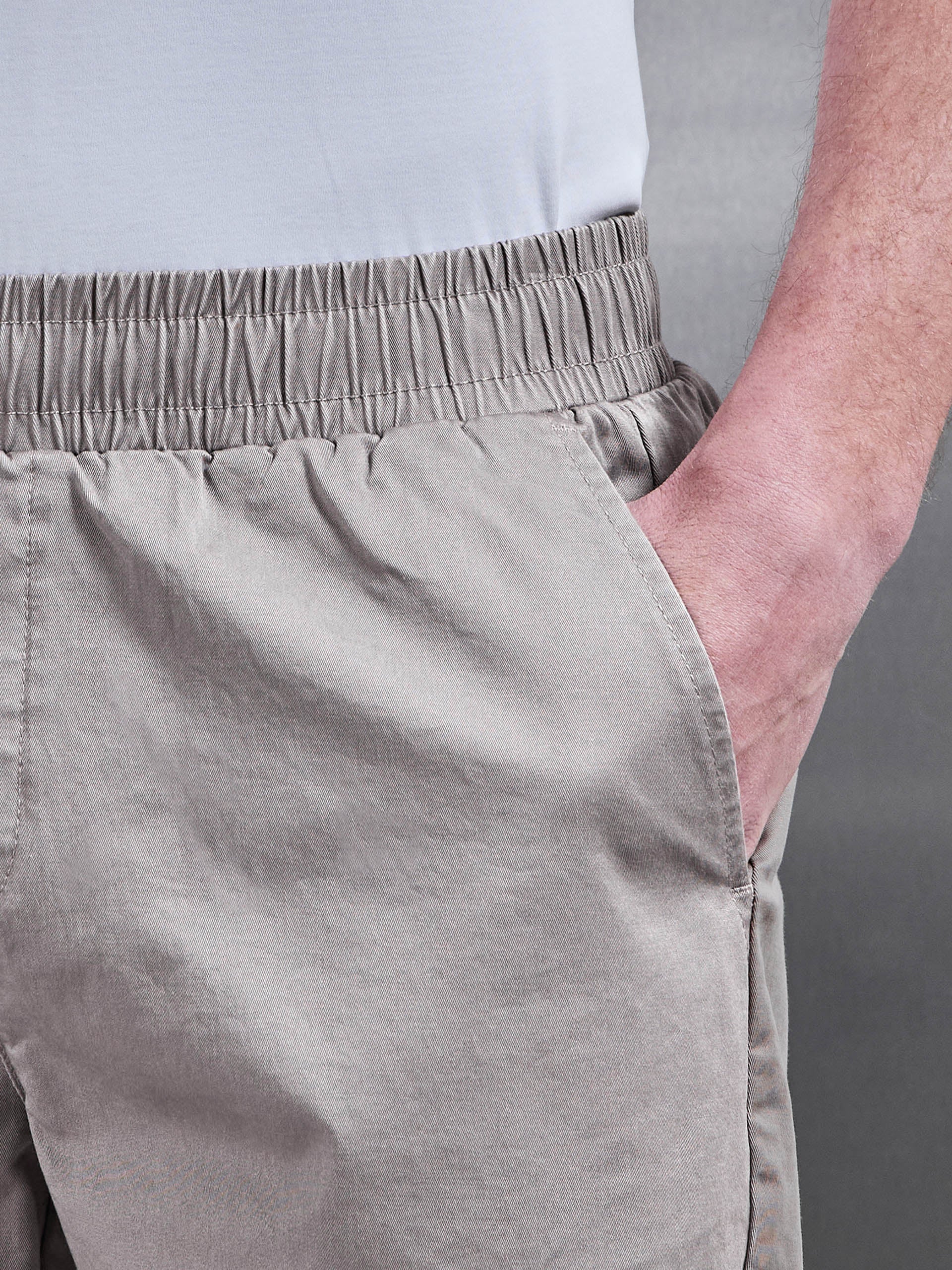 Tailored Chino Drawstring Short in Taupe
